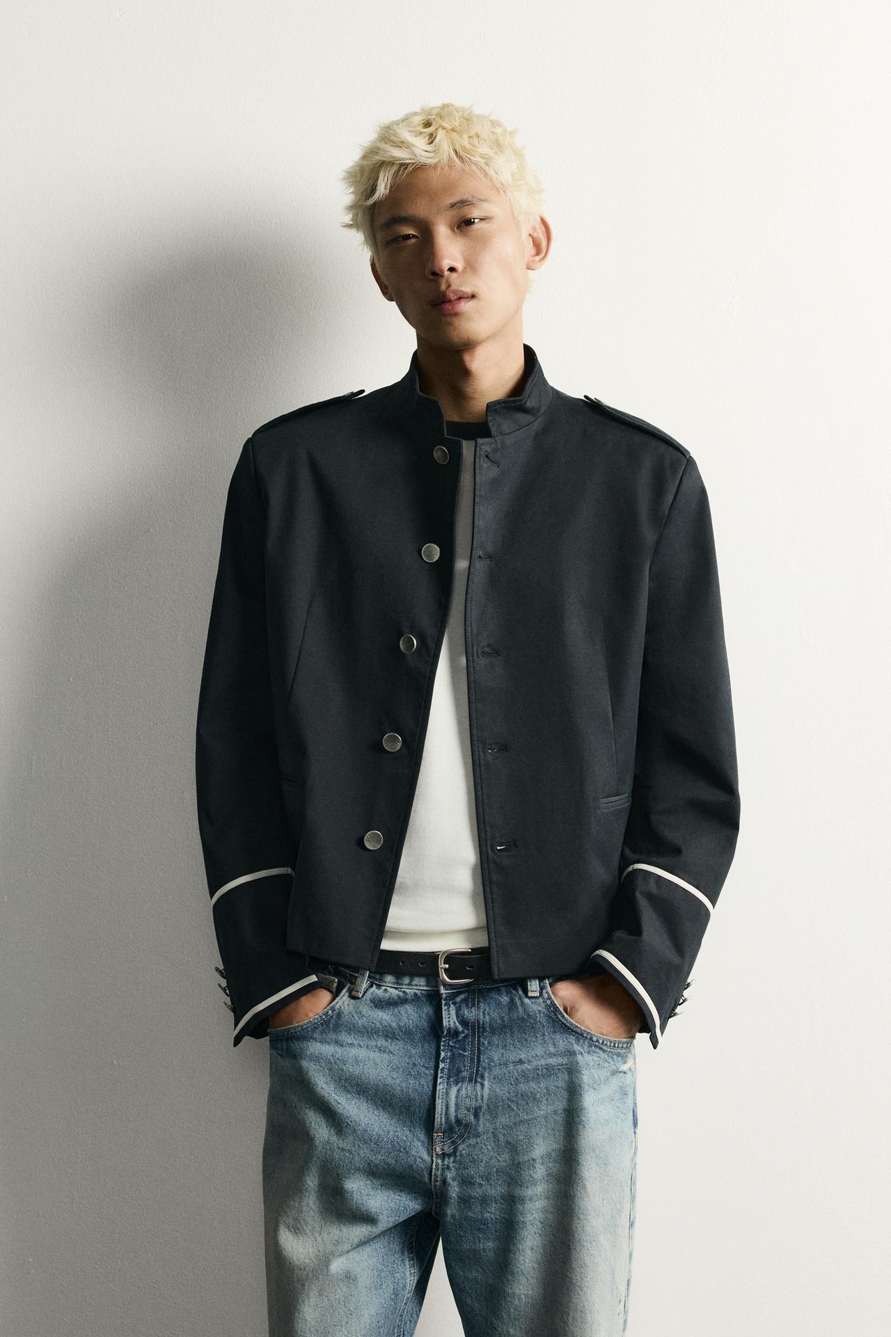 CONTRAST CROPPED FIT JACKET — Blue