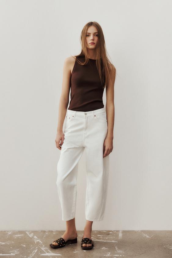 Carrot Fit Cropped Zara Carrot Cropped Trousers MID-RISE CARROT - Main Image