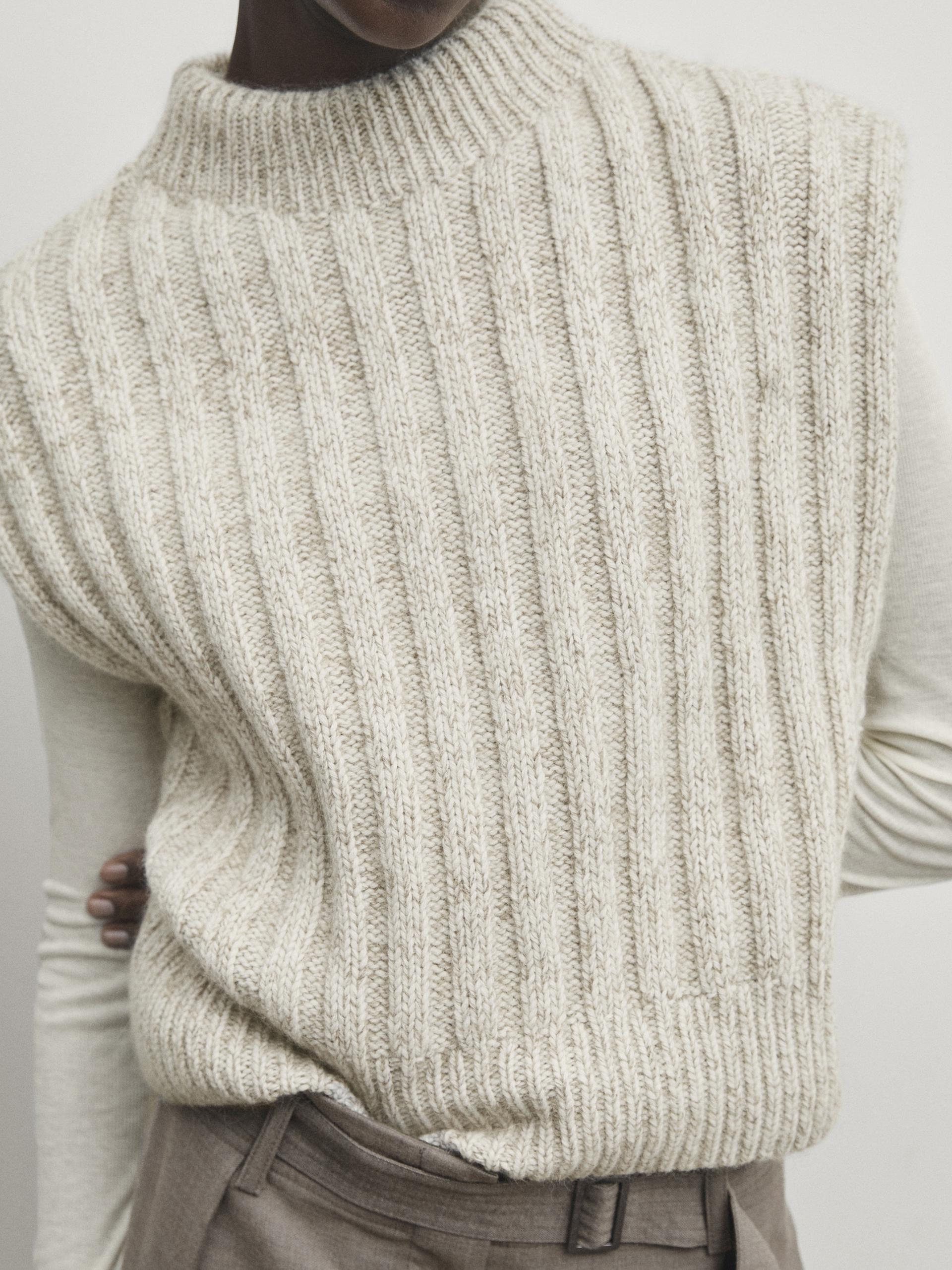 Mock turtleneck ribbed knit vest - Sand