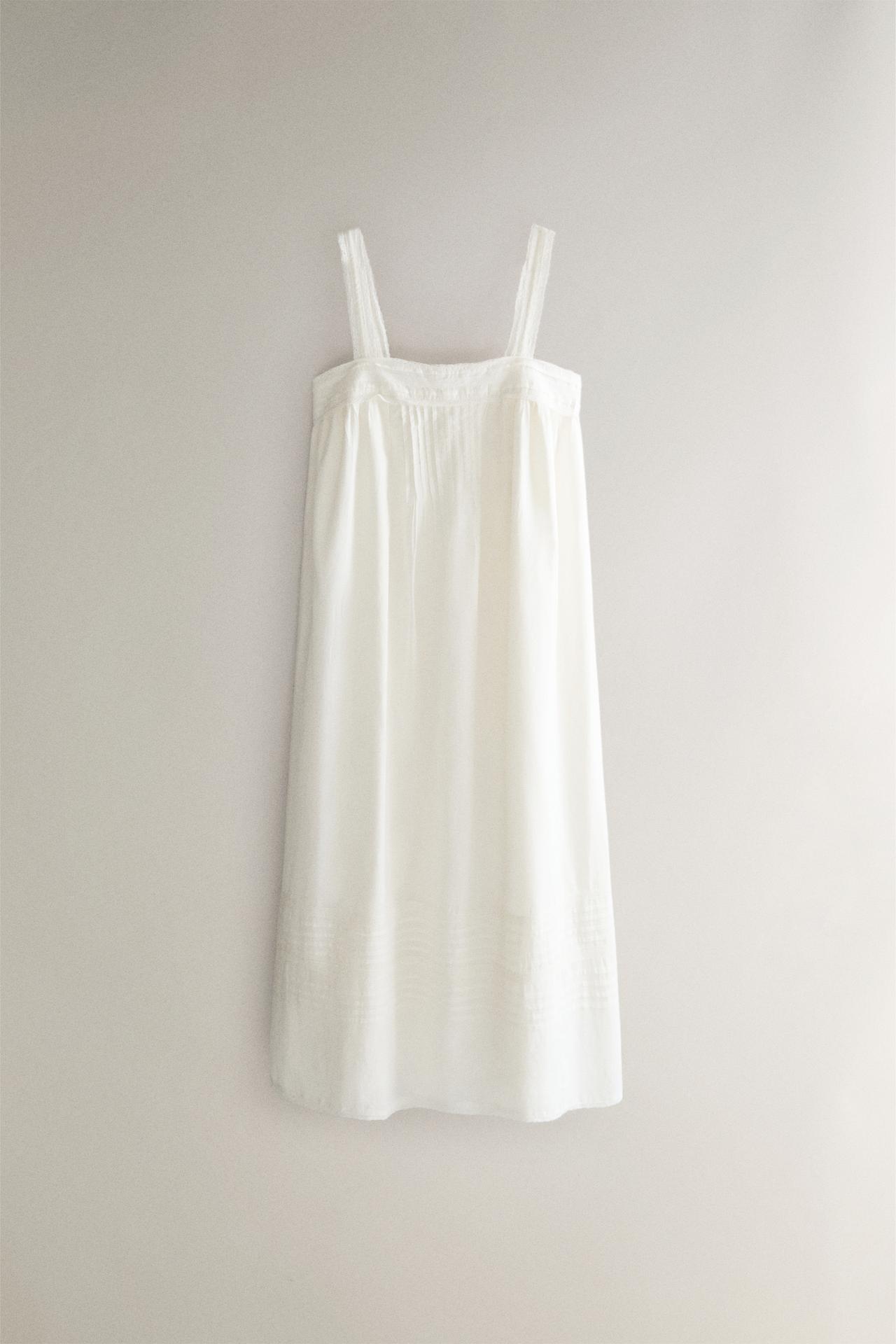 LACE AND PINTUCK NIGHTGOWN — Ivory