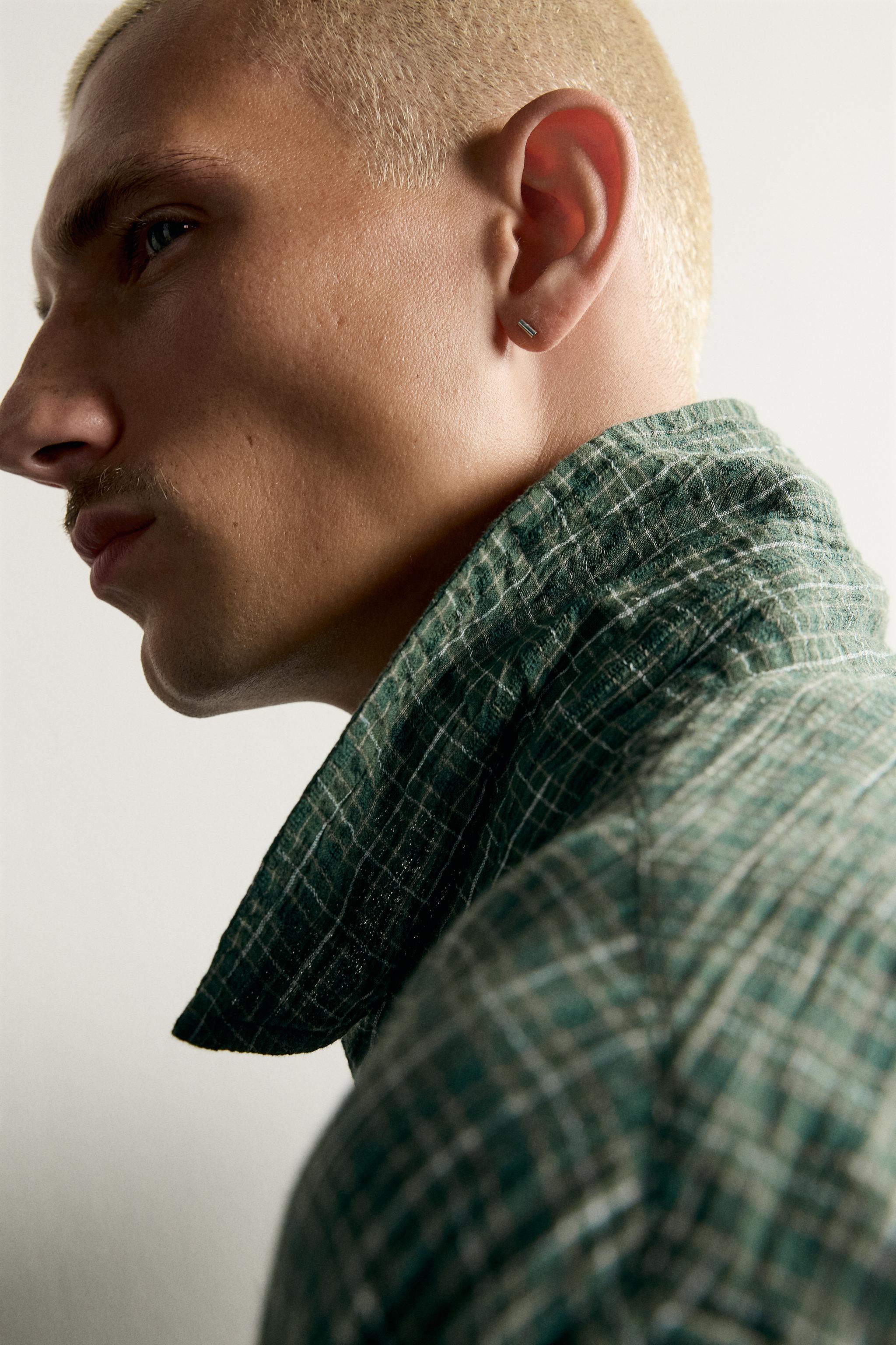 CONTRAST EMBROIDERY PLAID SHIRT