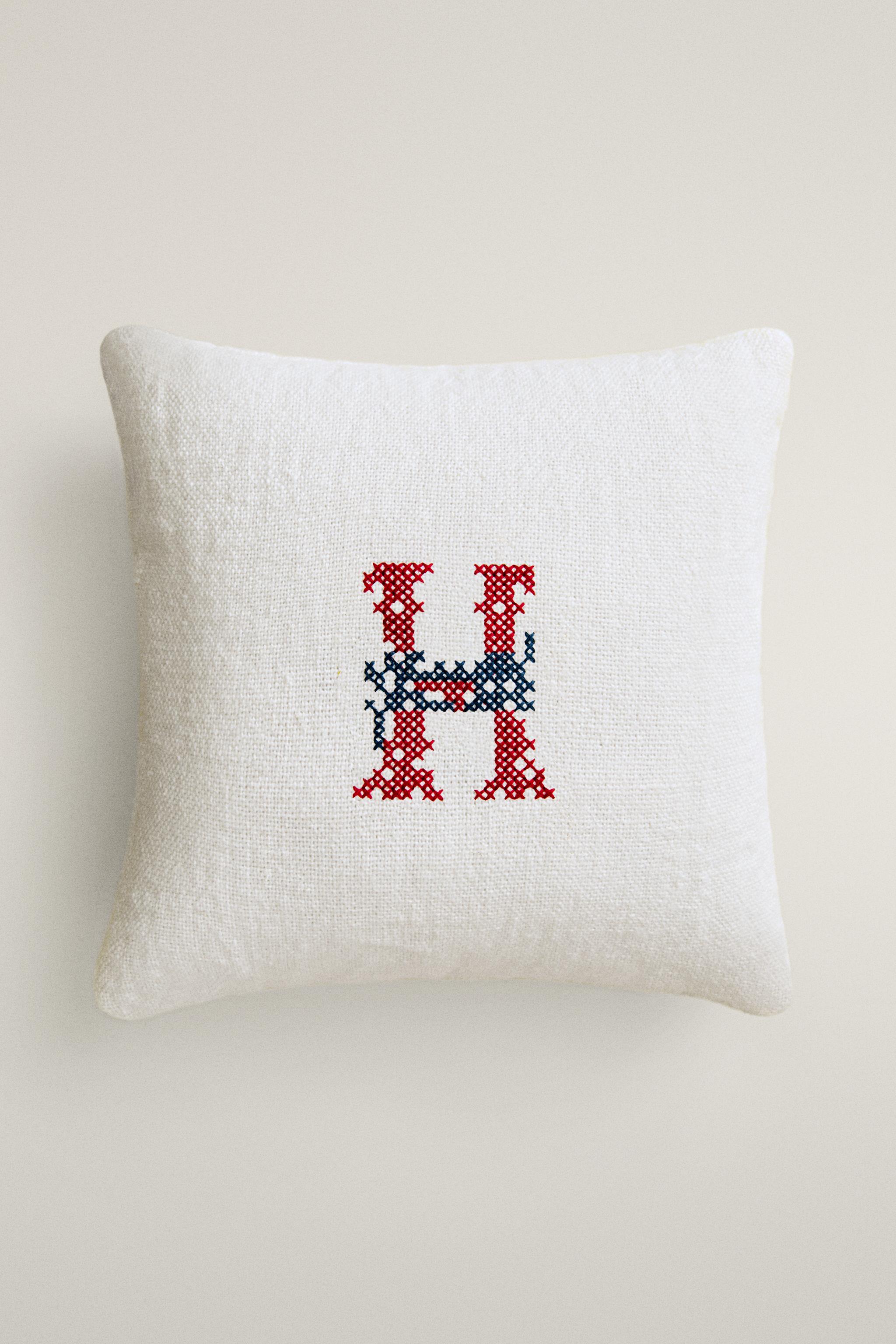 LINEN LETTER H EMBROIDERED CUSHION