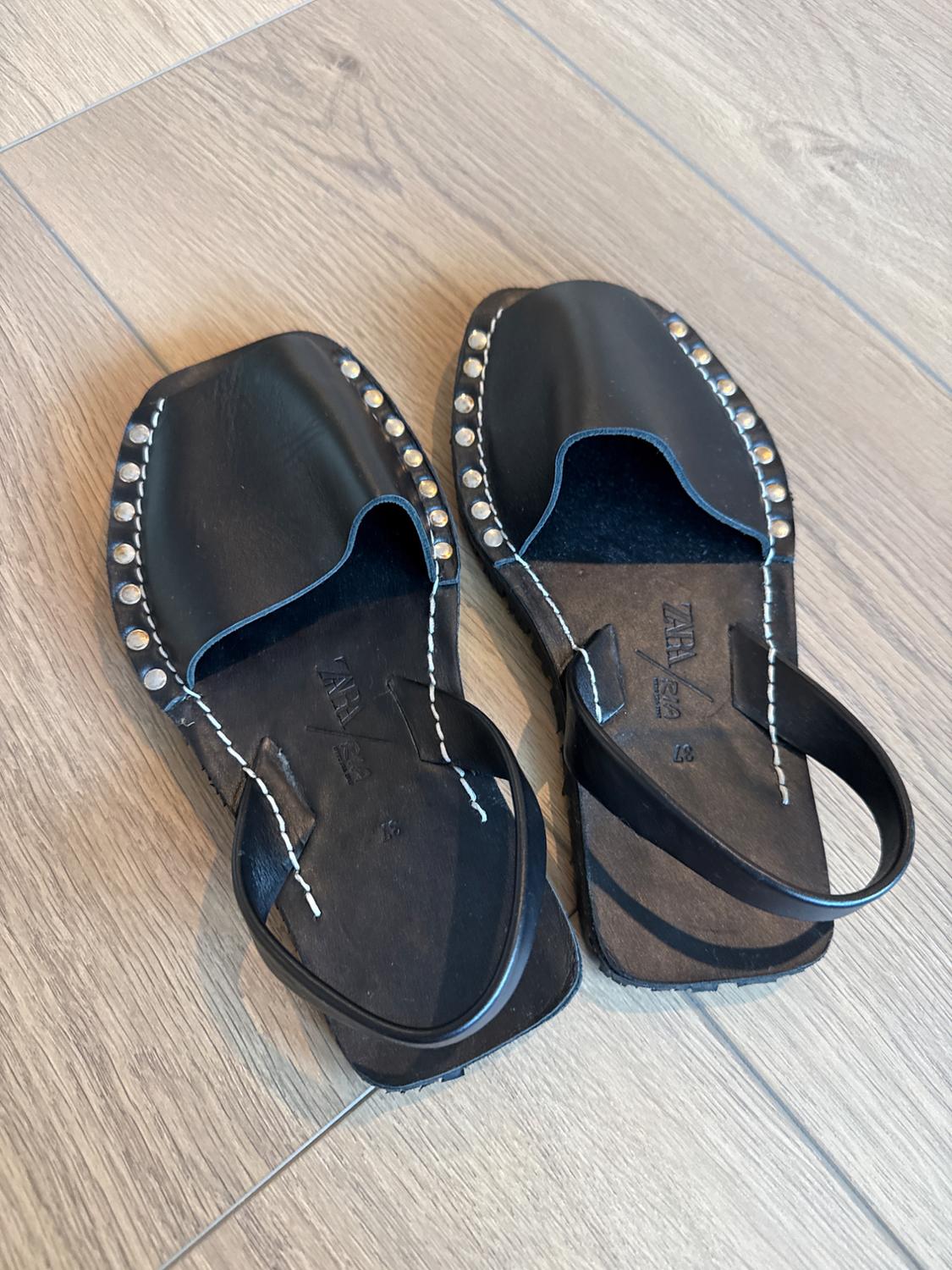SANDALS WITH RIVETS - Image 2