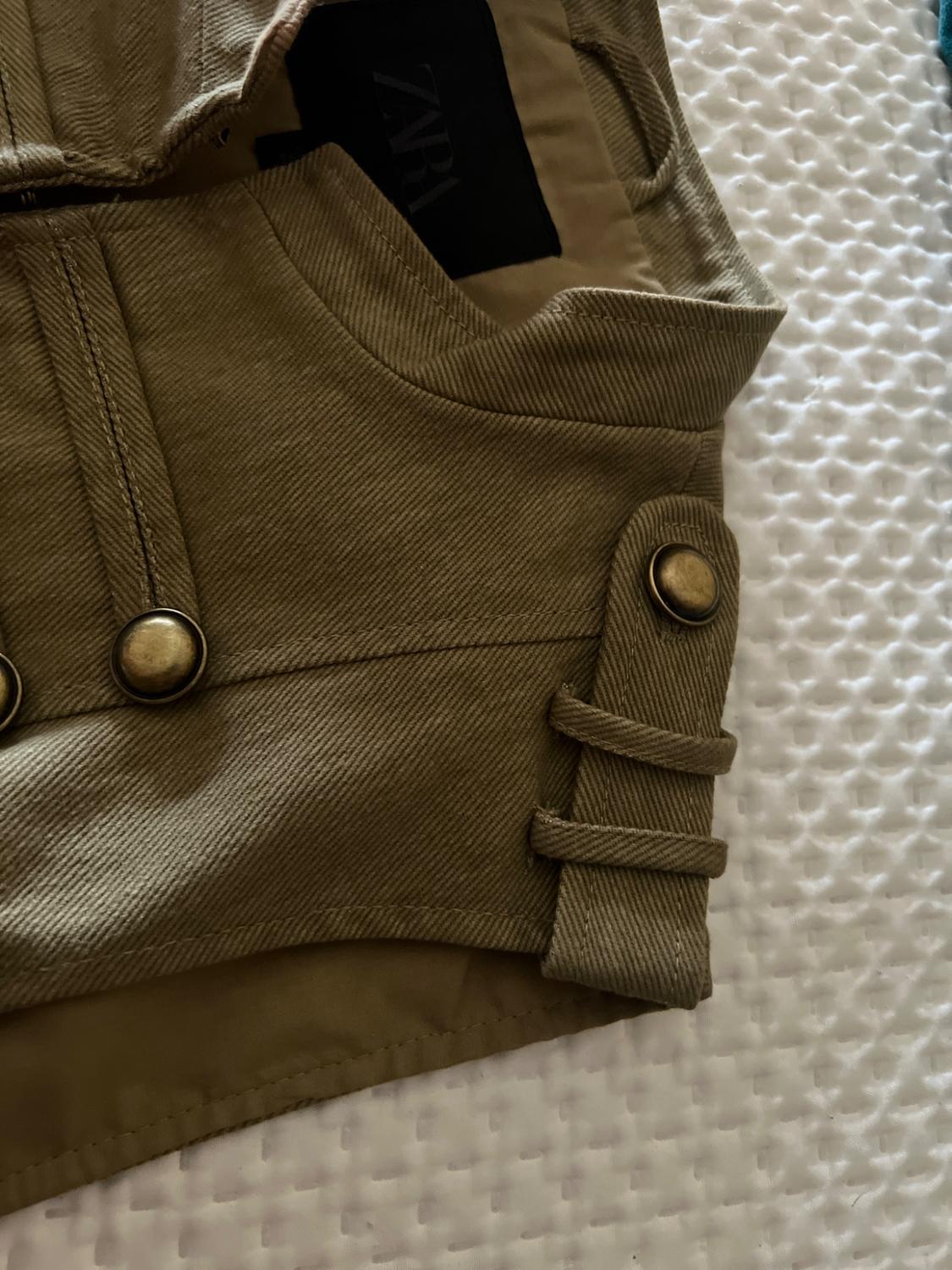 COTTON WAISTCOAT WITH MINI BUTTONS - Image 3