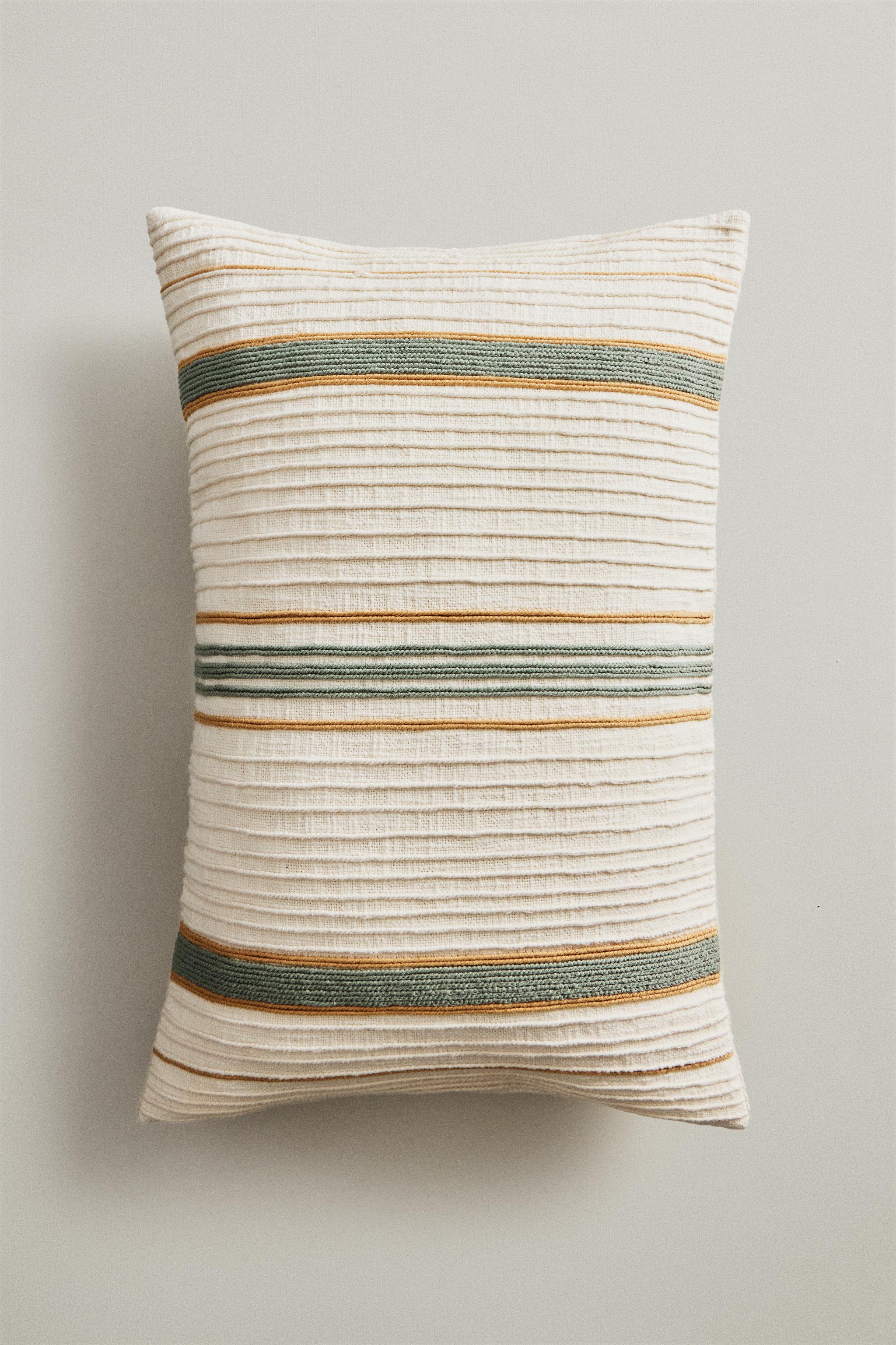 STRIPED THROW PILLOW COVER