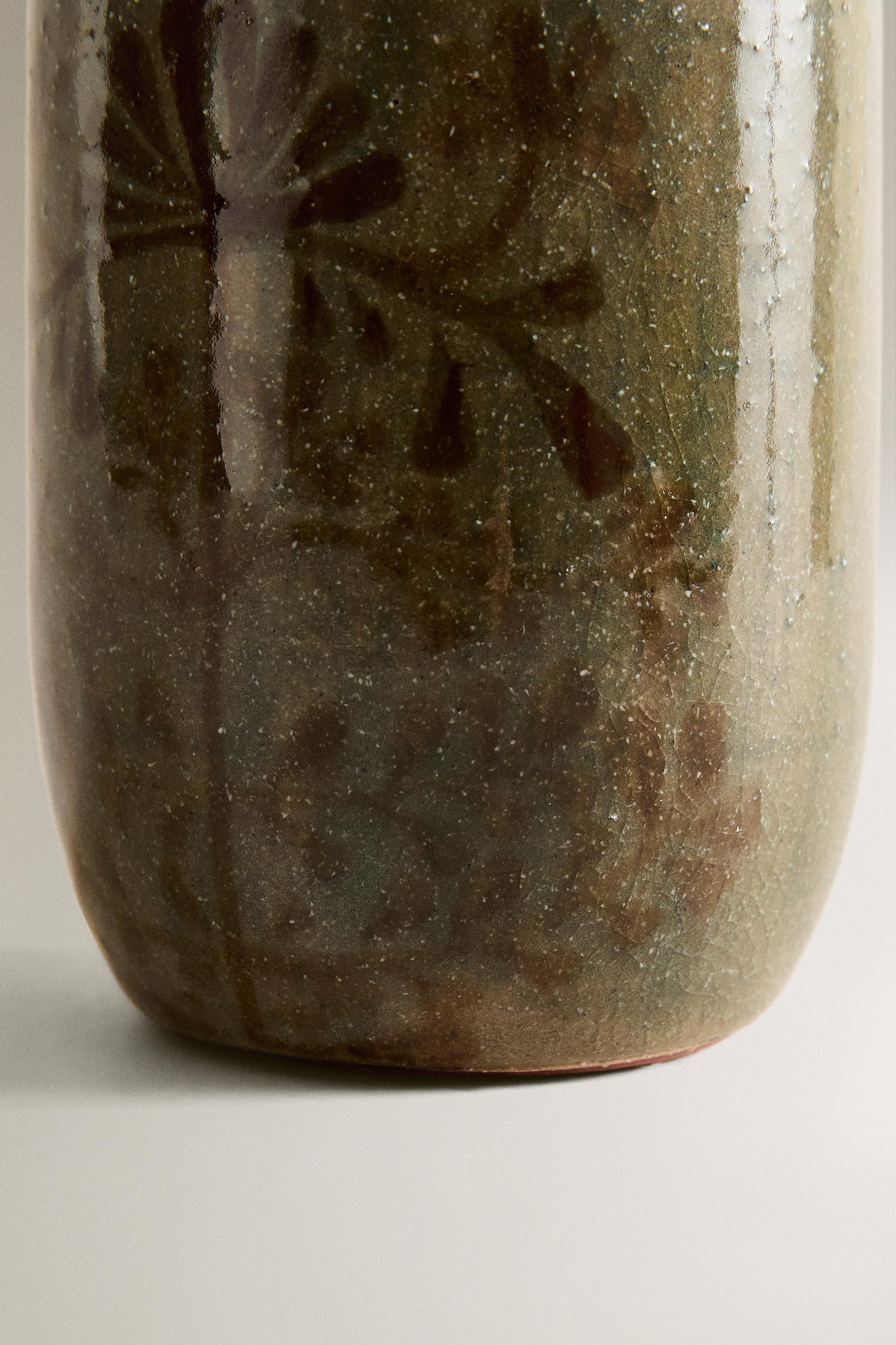 CERAMIC FLORAL SOAP DISPENSER