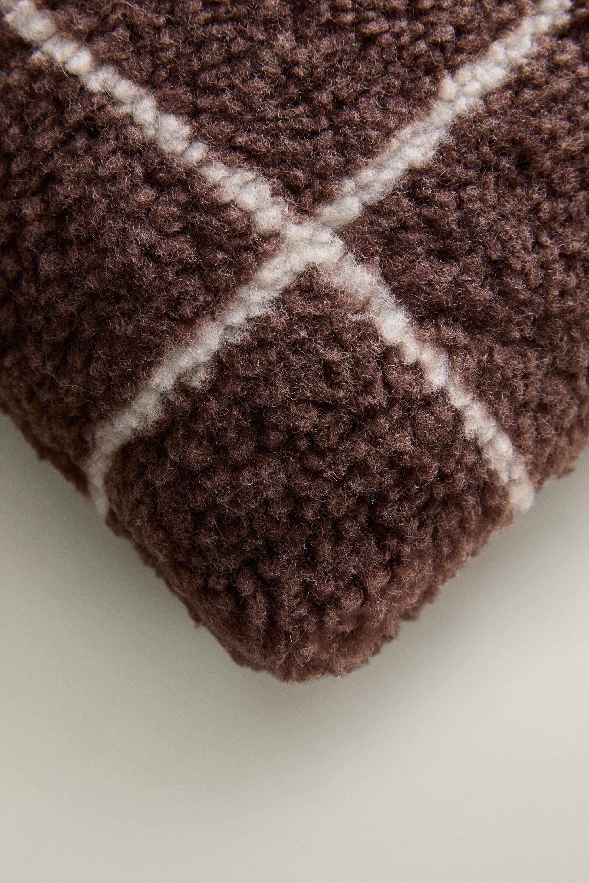 CHILDREN'S FAUX SHEARLING CUSHION WITH I — Brown