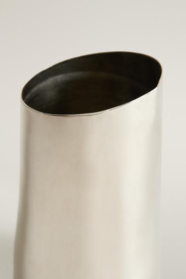 STEEL VASE — Silver 2