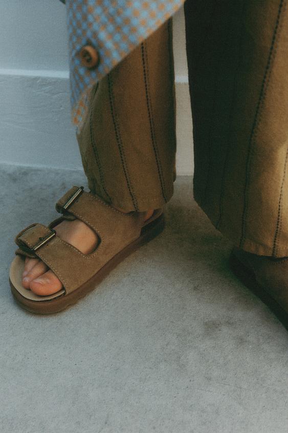 LEATHER SANDALS - Camel Brown de Zara - Imagen 0