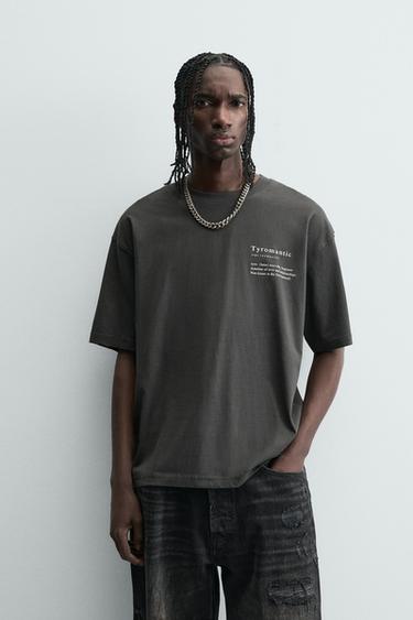 CAMISETA RELAXED FIT ESTAMPADOS - Gris antracita de Zara