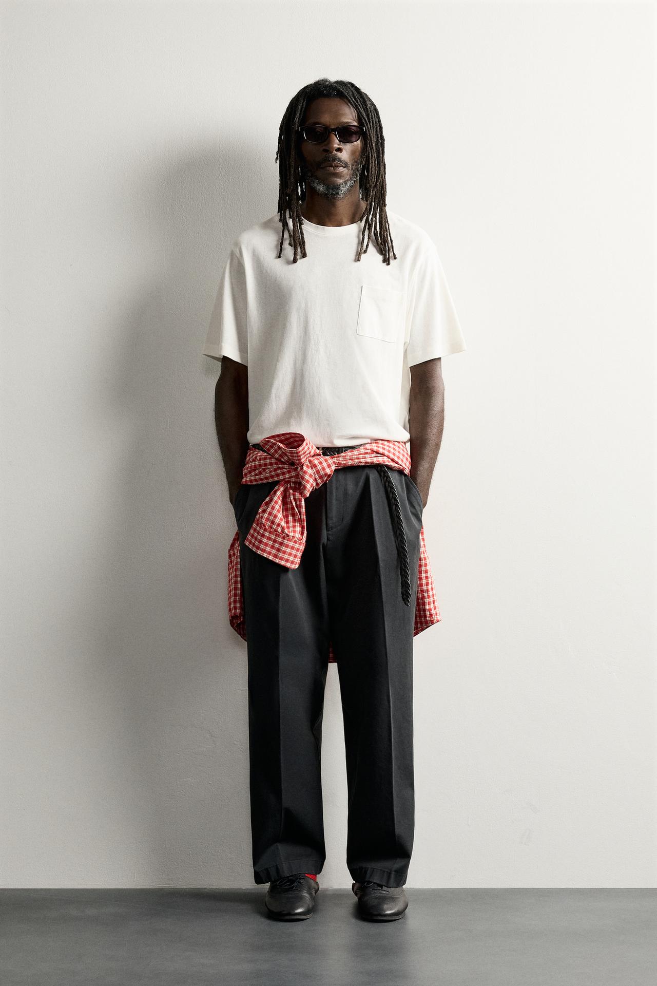Футболка с карманом из коллаборации Aaron Levine x ZARA