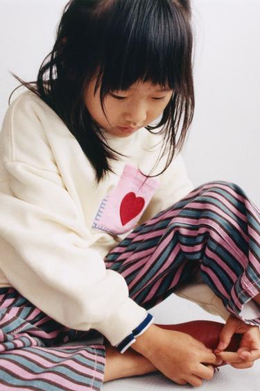 HEART POCKET SWEATSHIRT - Ecru by Zara