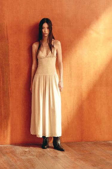 Zara 拼接蜂巢布料中長版洋裝 - 米色