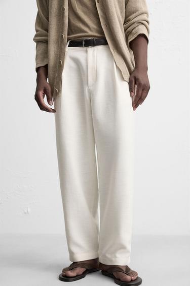 RELAXED FIT PLEATED TROUSERS - Ecru de Zara - Image 5