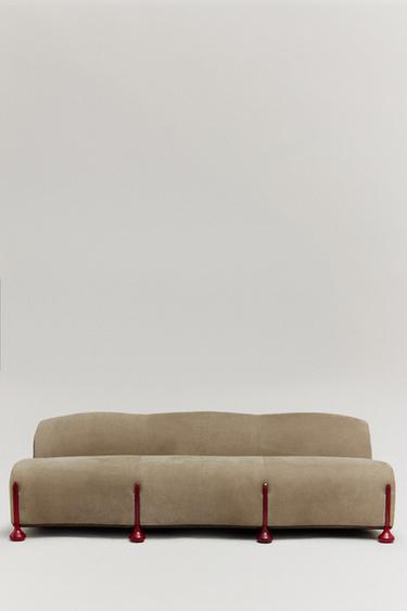 THE SCHWELLEN SOFA - Beige by Zara