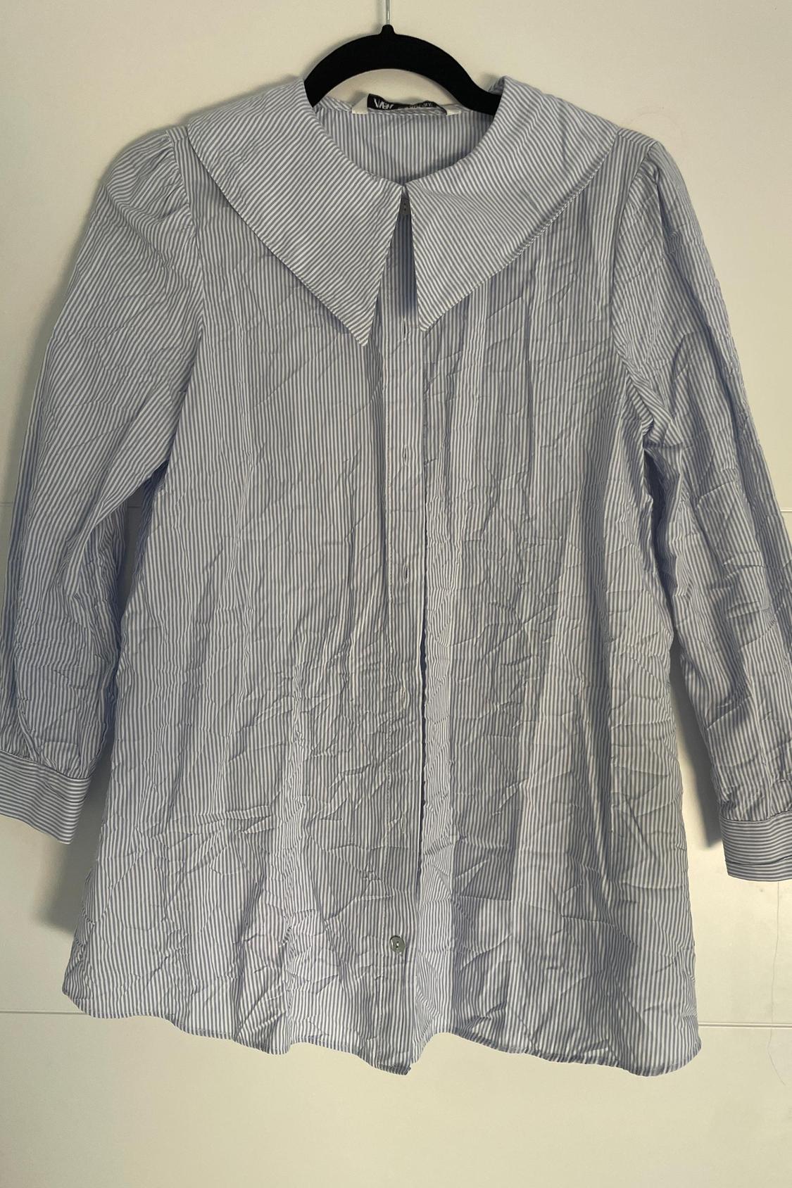STRIPED PETER PAN COLLAR SHIRT