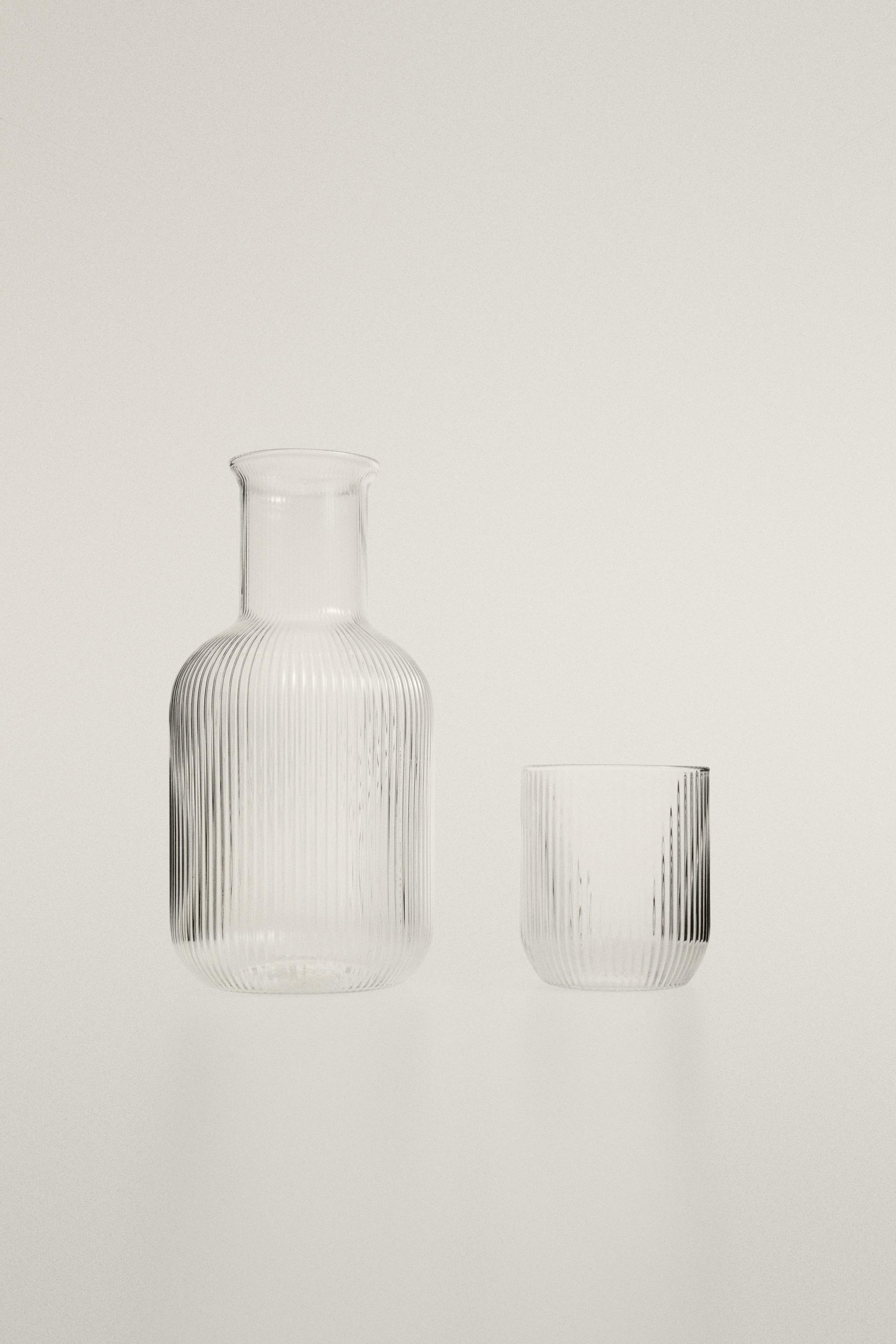 BOROSILICATE BOTTLE AND TUMBLER SET (SET OF 2) - Transparent