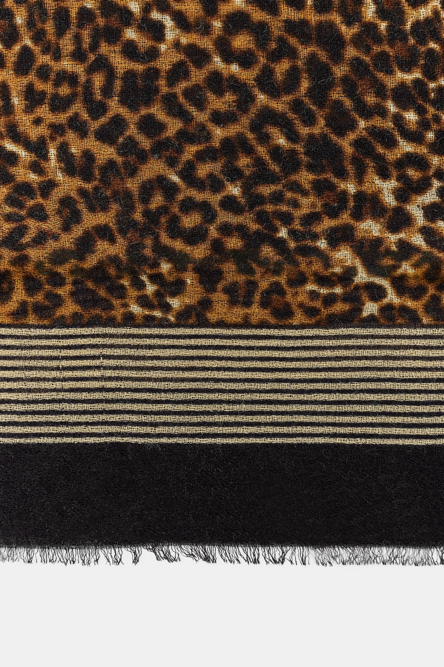 Женский шарф Zara Wool-Blend Animal-Print Striped, цвет: Леопардовый — фото 3