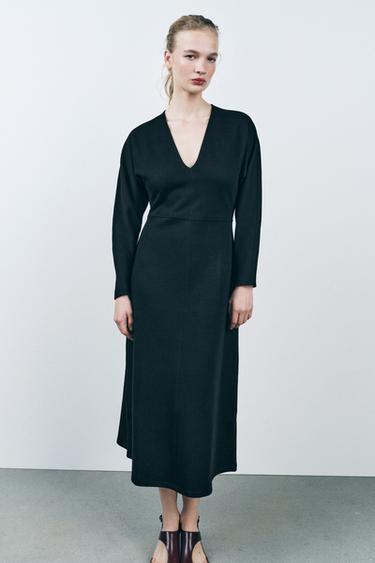 MITTELLANGES INTERLOCK-KLEID - Schwarz von Zara