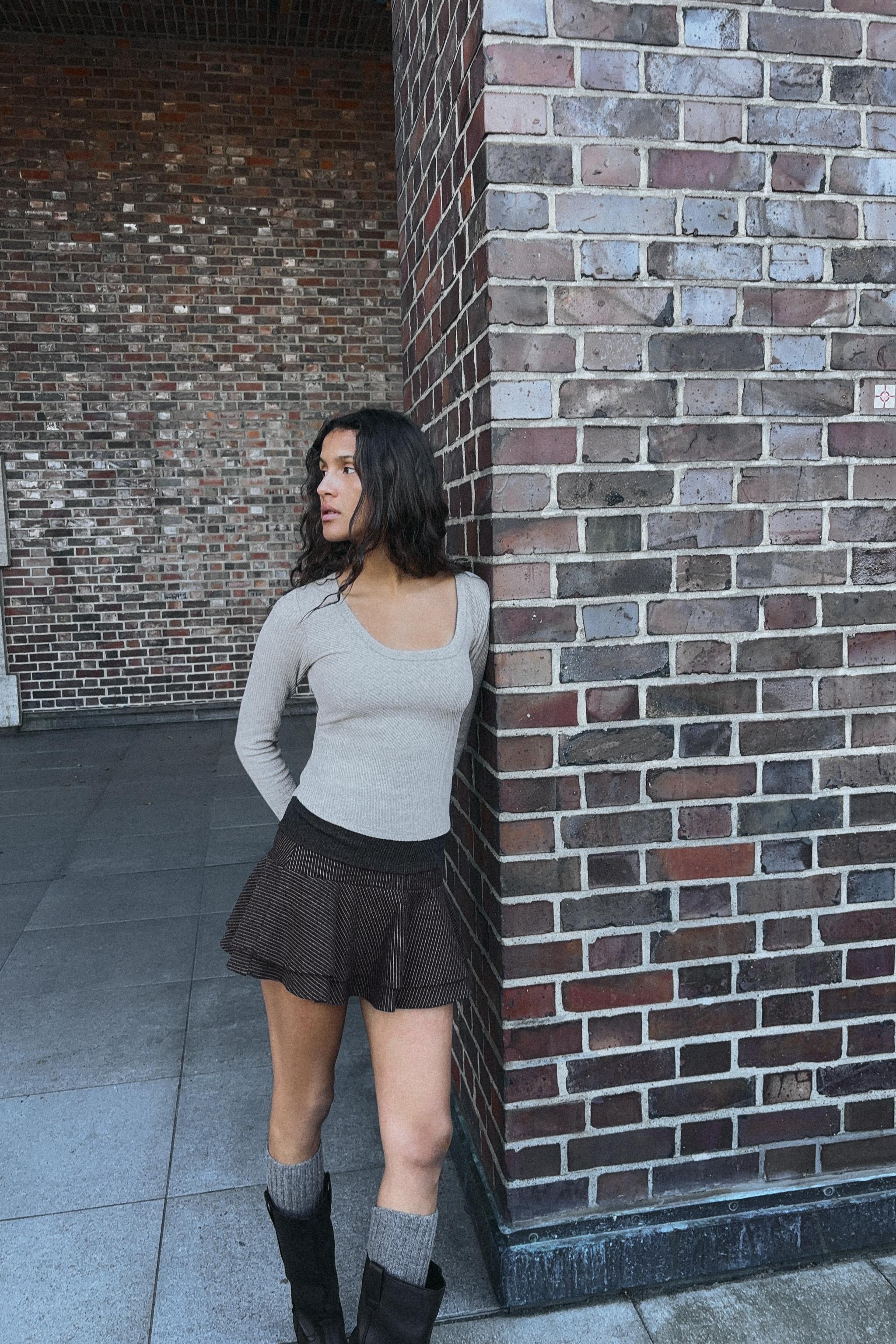 PINSTRIPE RUFFLED MINI SKIRT