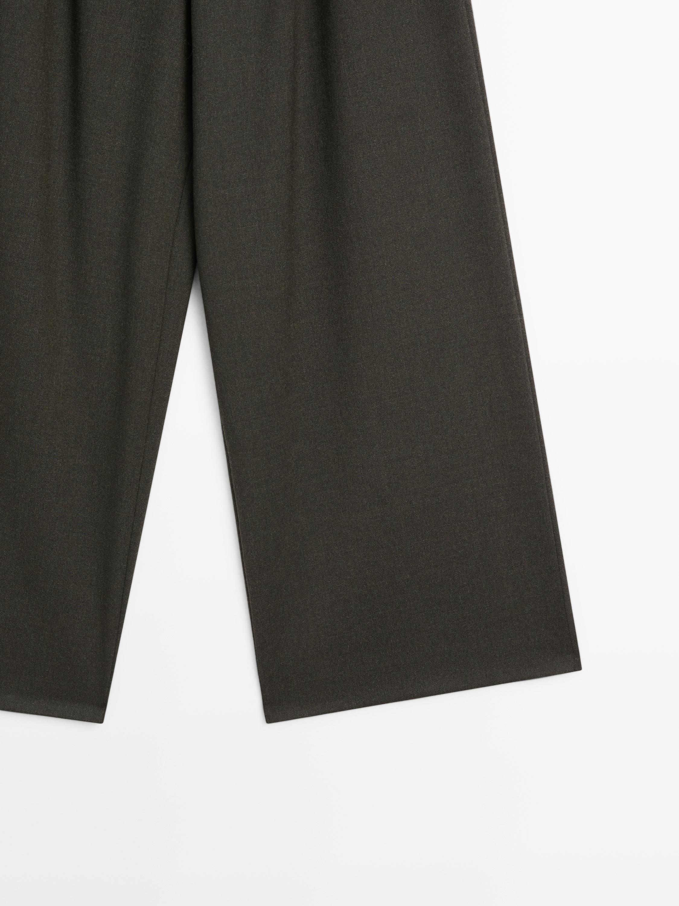 Pantalon large à pinces et taille élastique