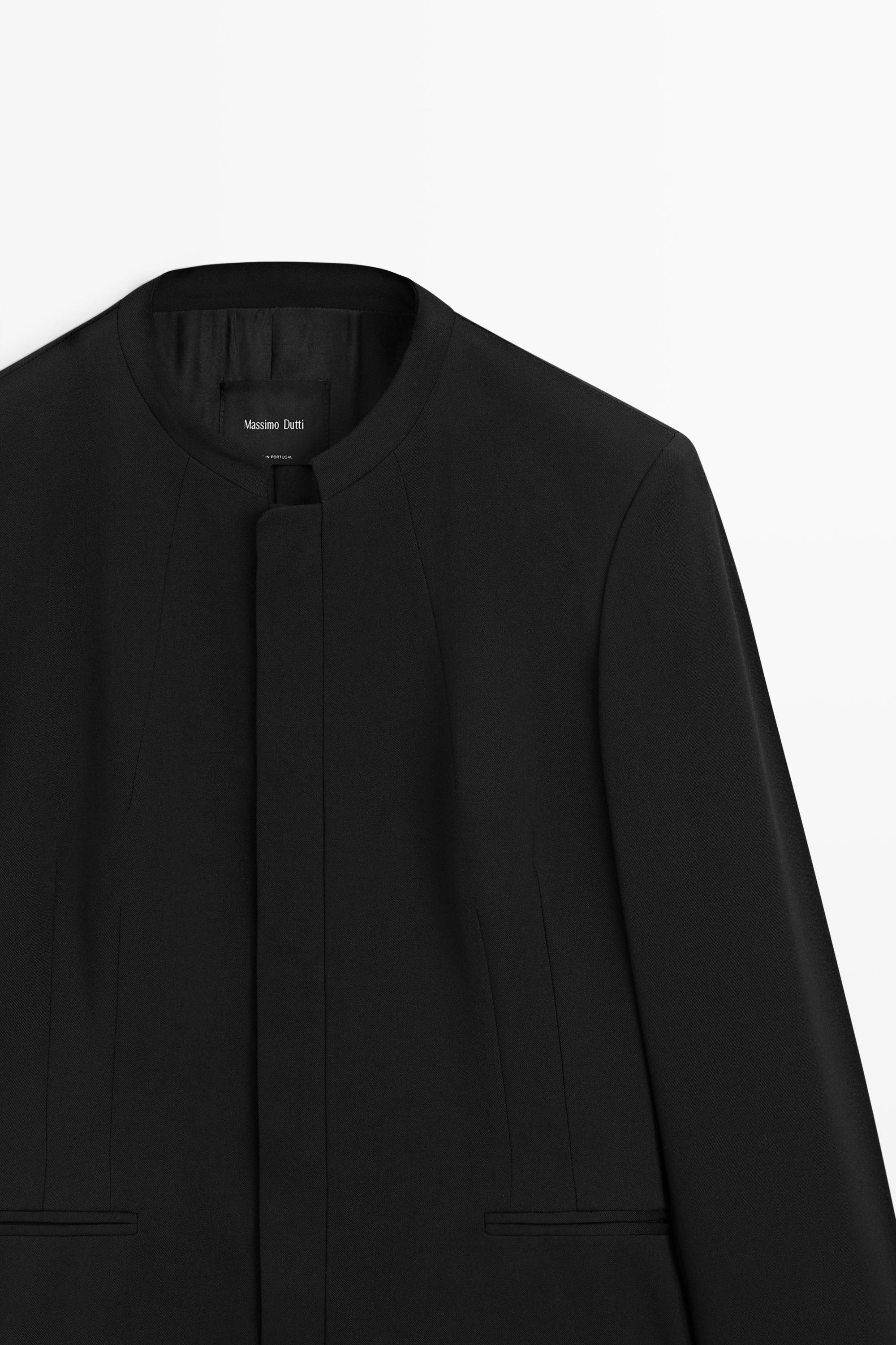 Round neck blazer with darts
