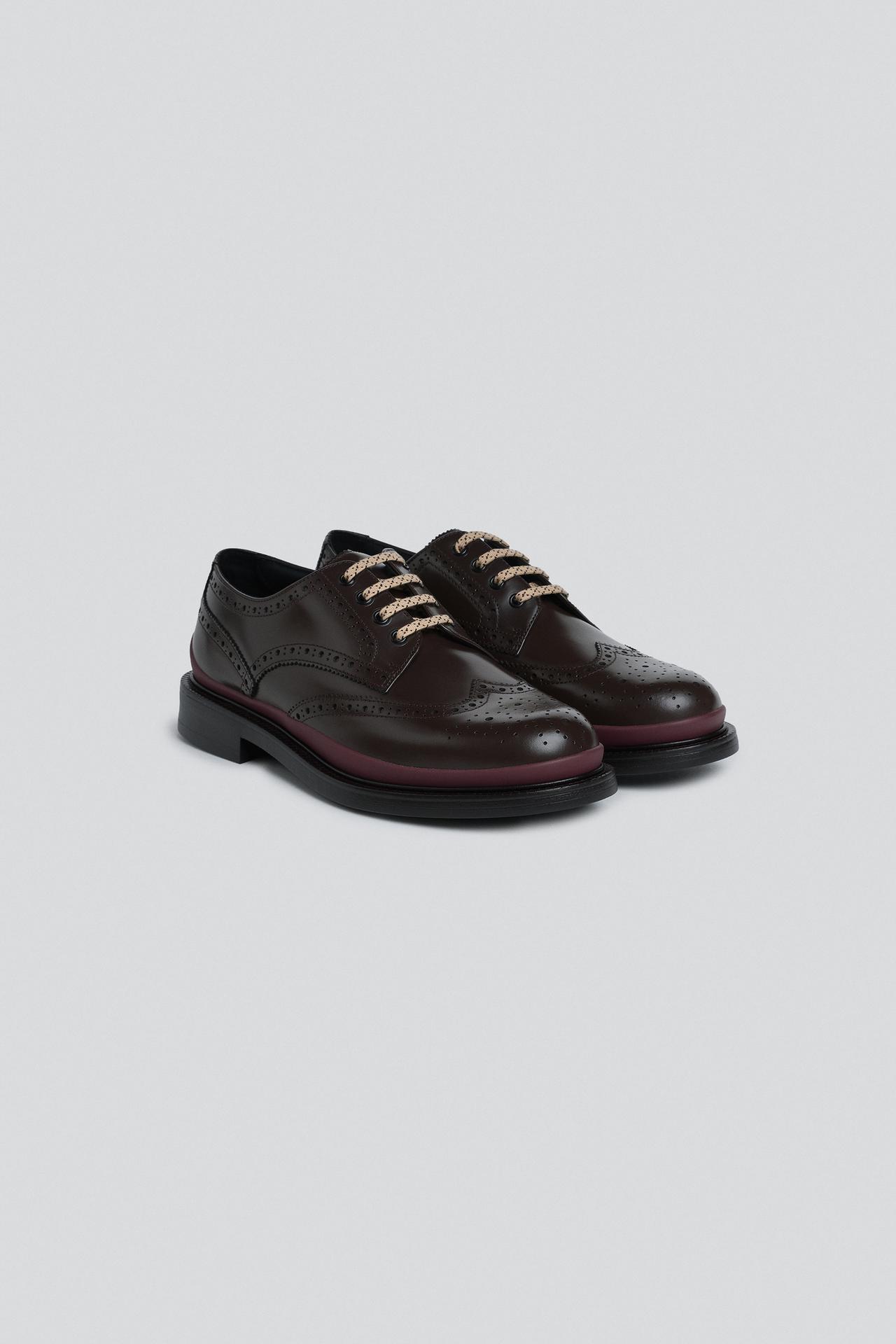 LEATHER SHOES — Brown