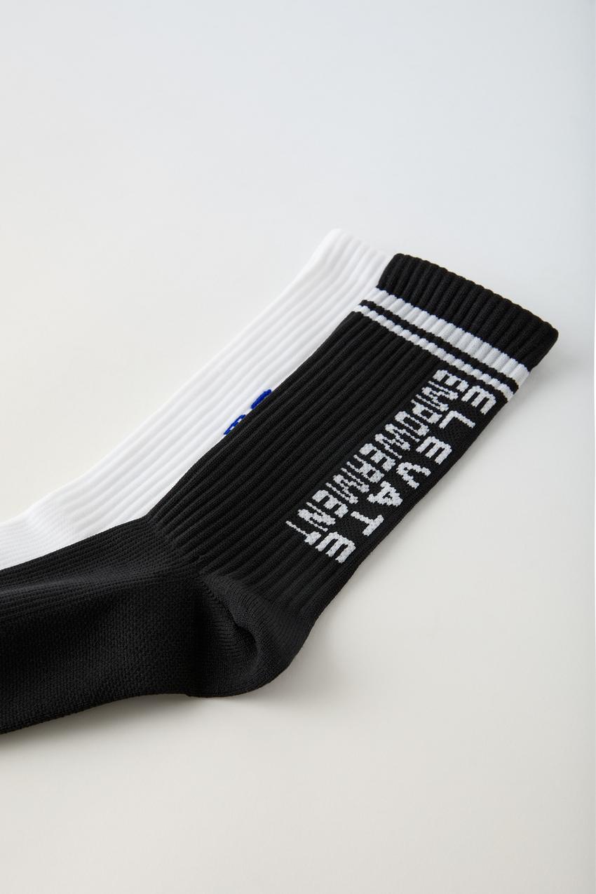 TWO-PACK OF ATHLETIC SOCKS - White