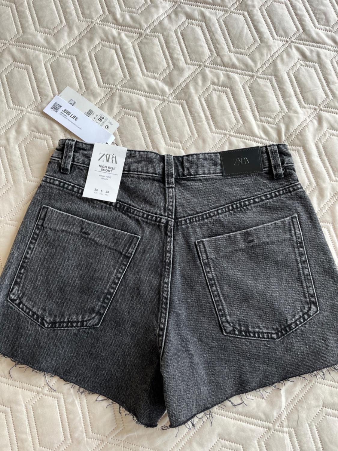 HIGH-RISE DENIM SHORTS - Image 2