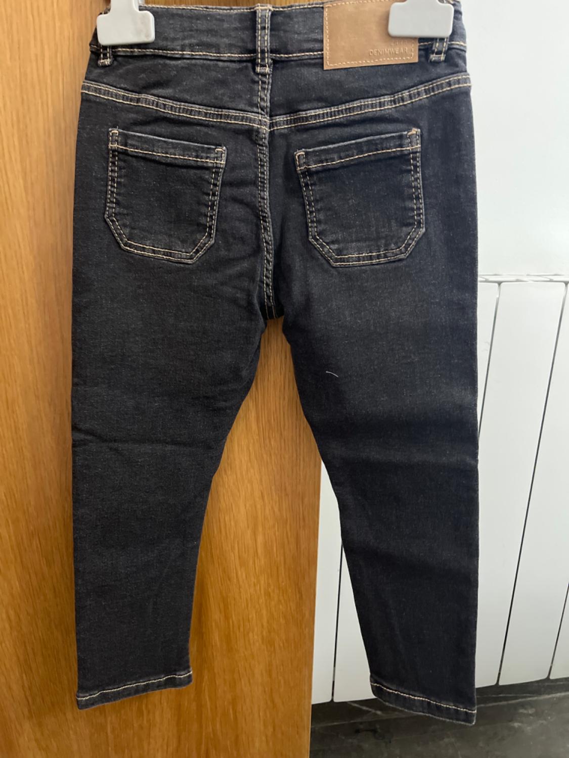 SLIM FIT JEANS WITH POCKETS - Image 2