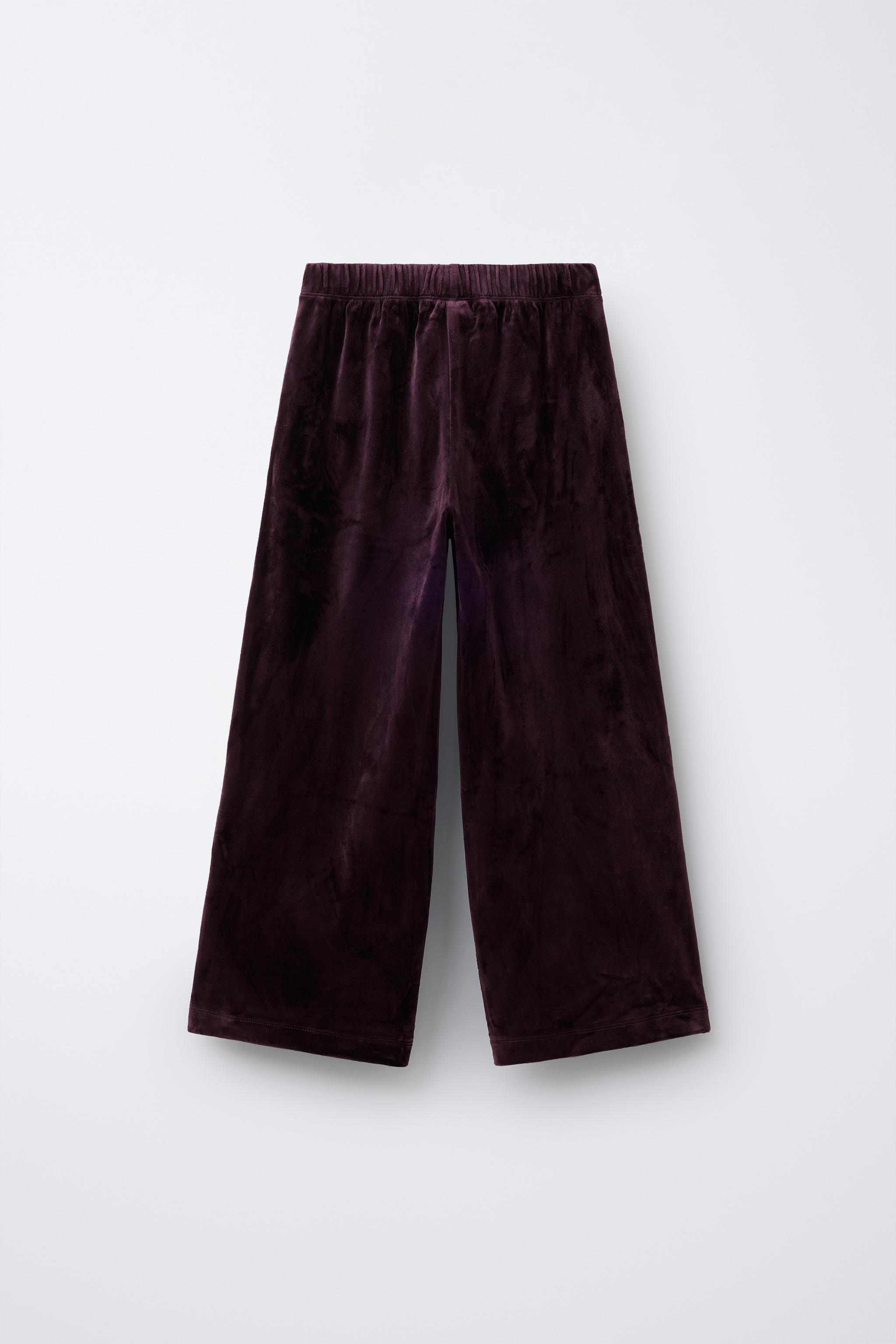 ENSEMBLE SWEAT À CAPUCHE ET PANTALON LARGE EN VELOUR