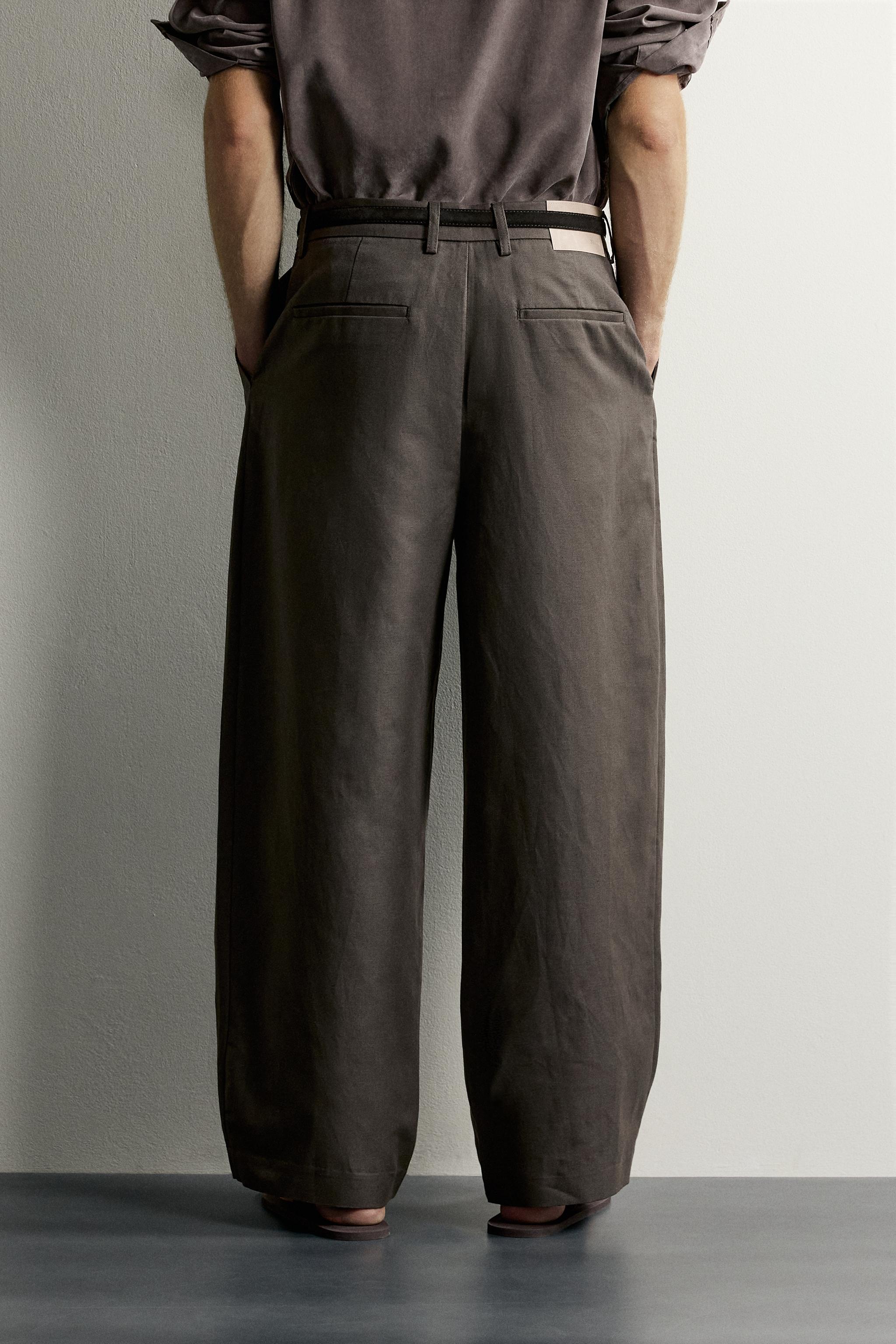 Мужские брюки Zara COTTON-LINEN PLEATED CHINO PANTS — фото 3