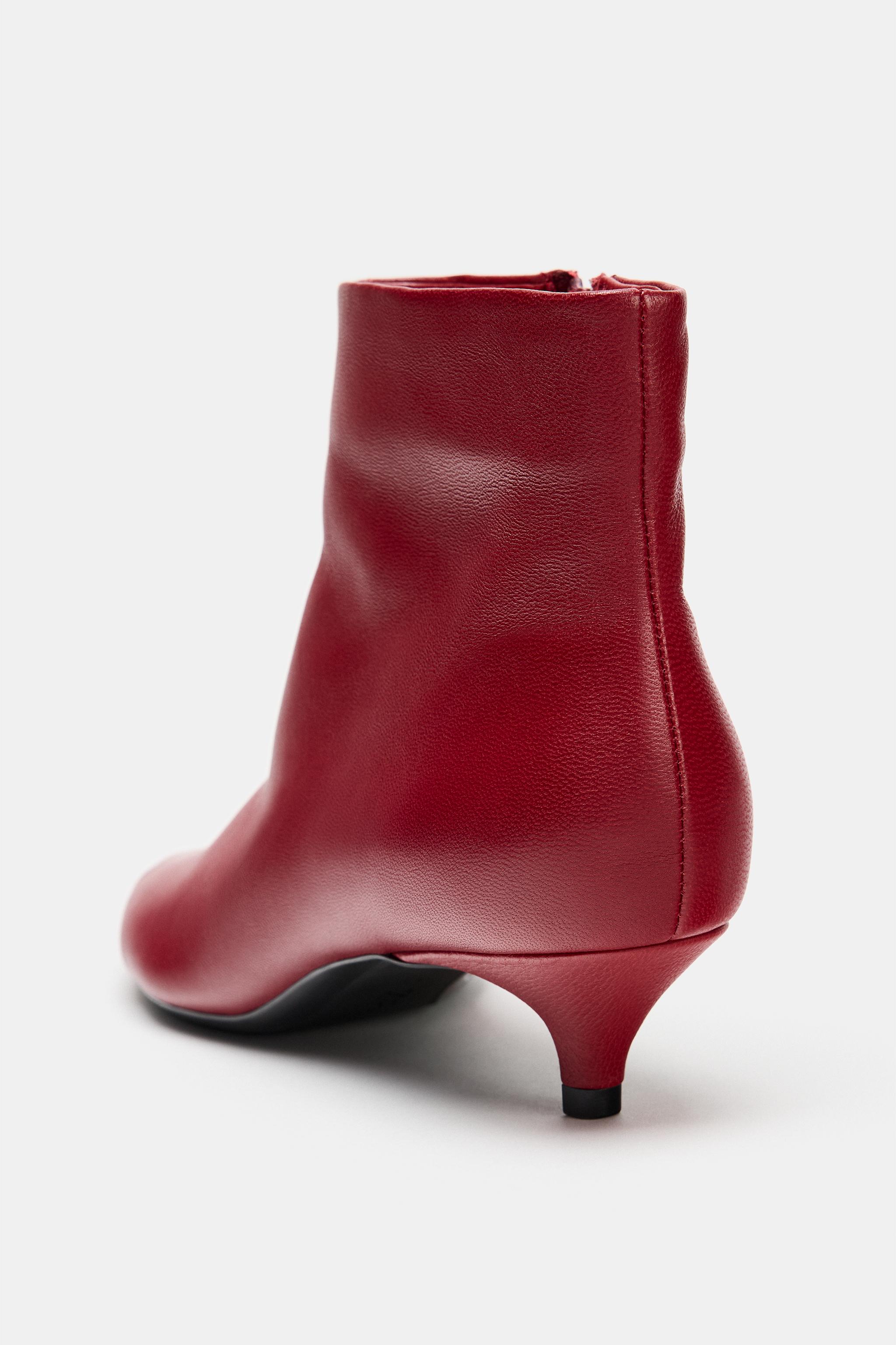 SOFT LEATHER KITTEN HEEL ANKLE BOOTS