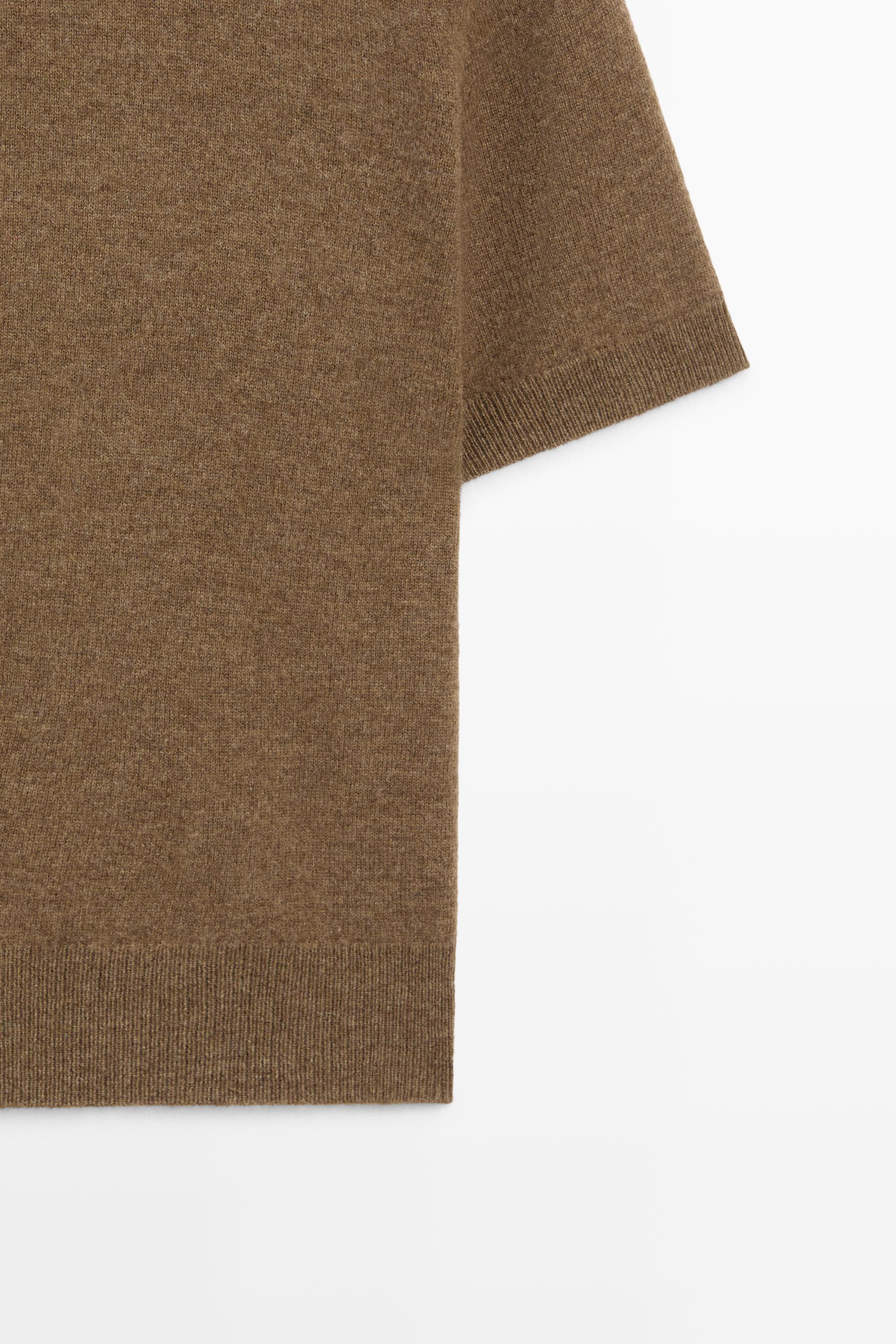 Wool-cashmere blend short sleeve knit sweater