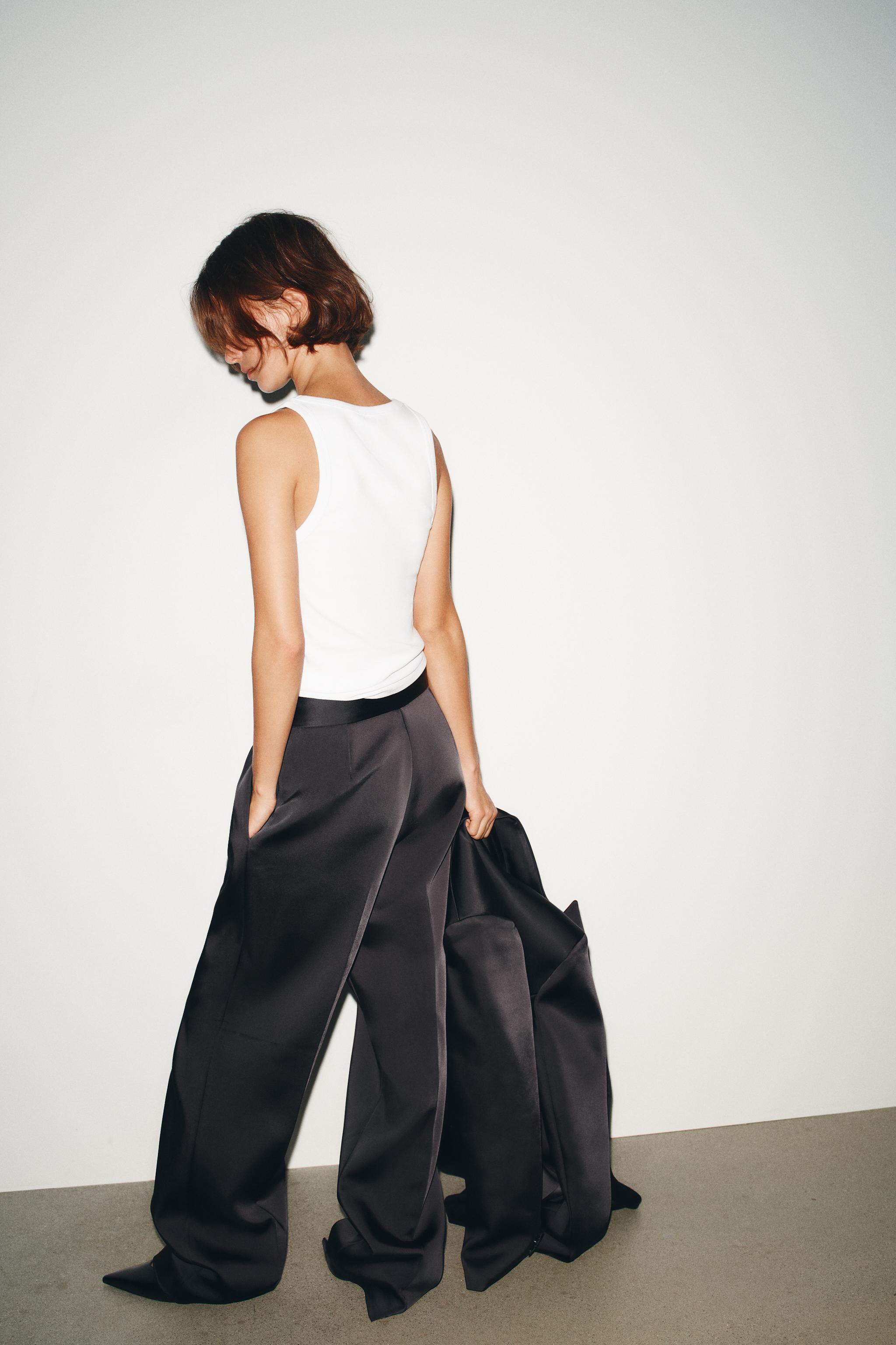 PLEATED SATIN HIGH-WAISTED PANTS