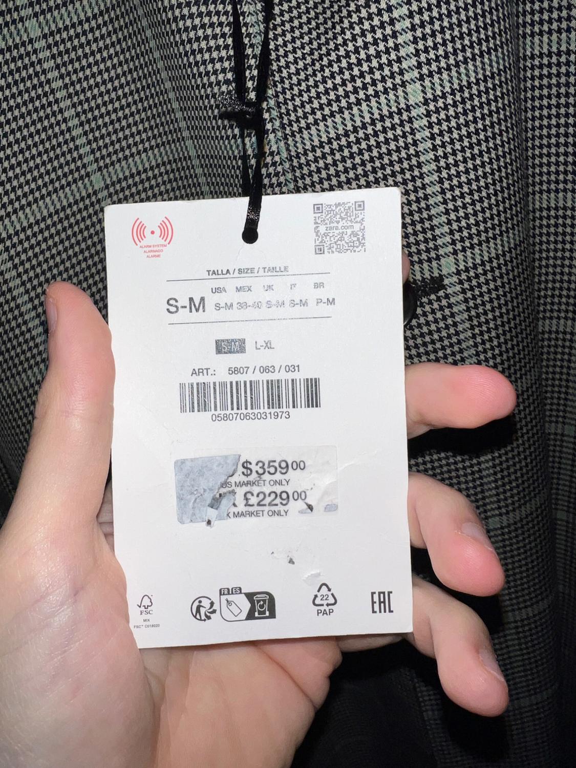 LIMITED EDITION CHECK TRENCH COAT WITH LEATHER DETAIL - Image 7