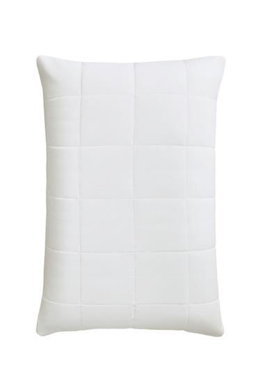 COOLING EFFECT PILLOW PROTECTOR - White by Zara
