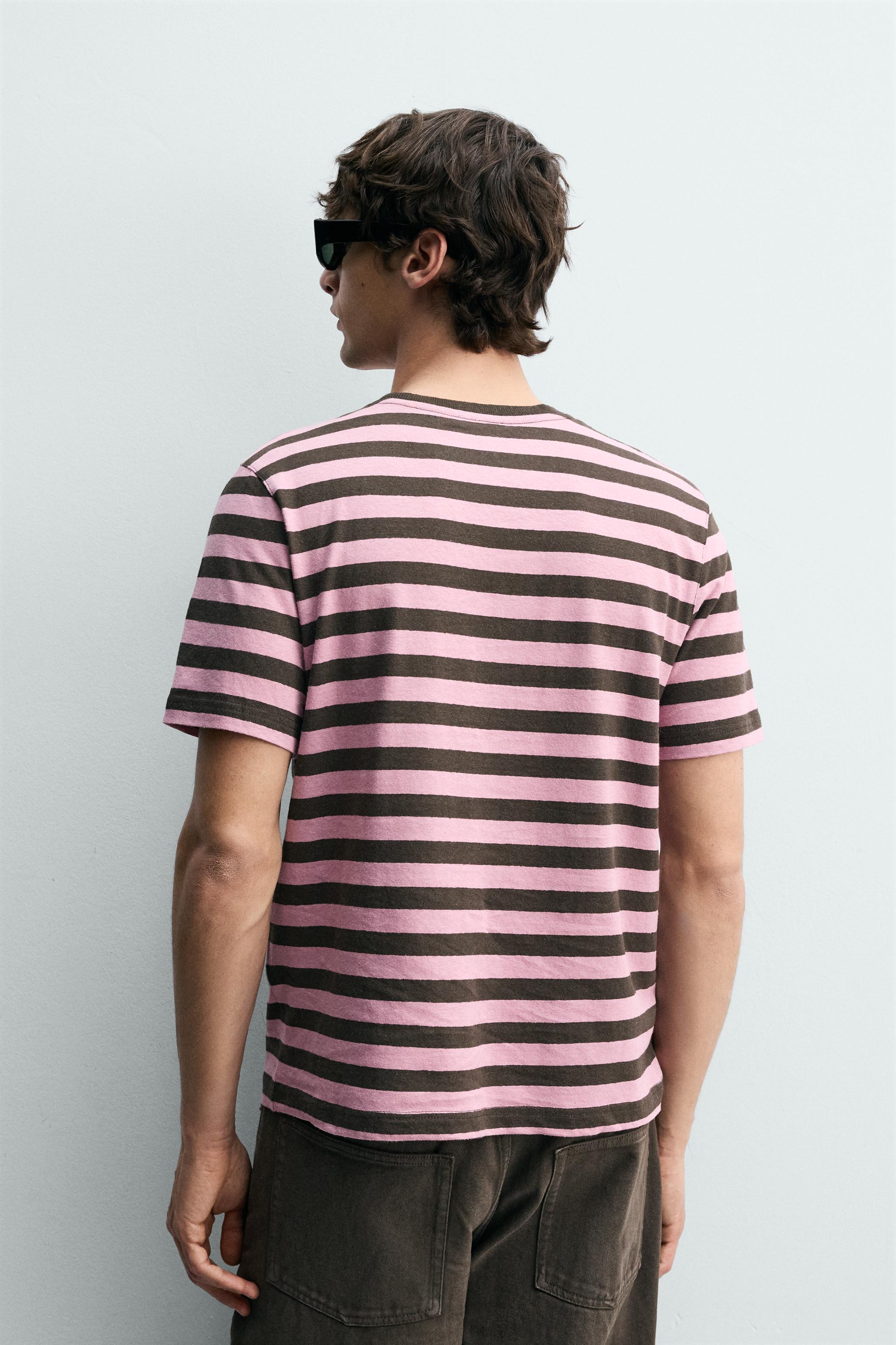 JAKARLI ÇİZGİLİ T-SHIRT