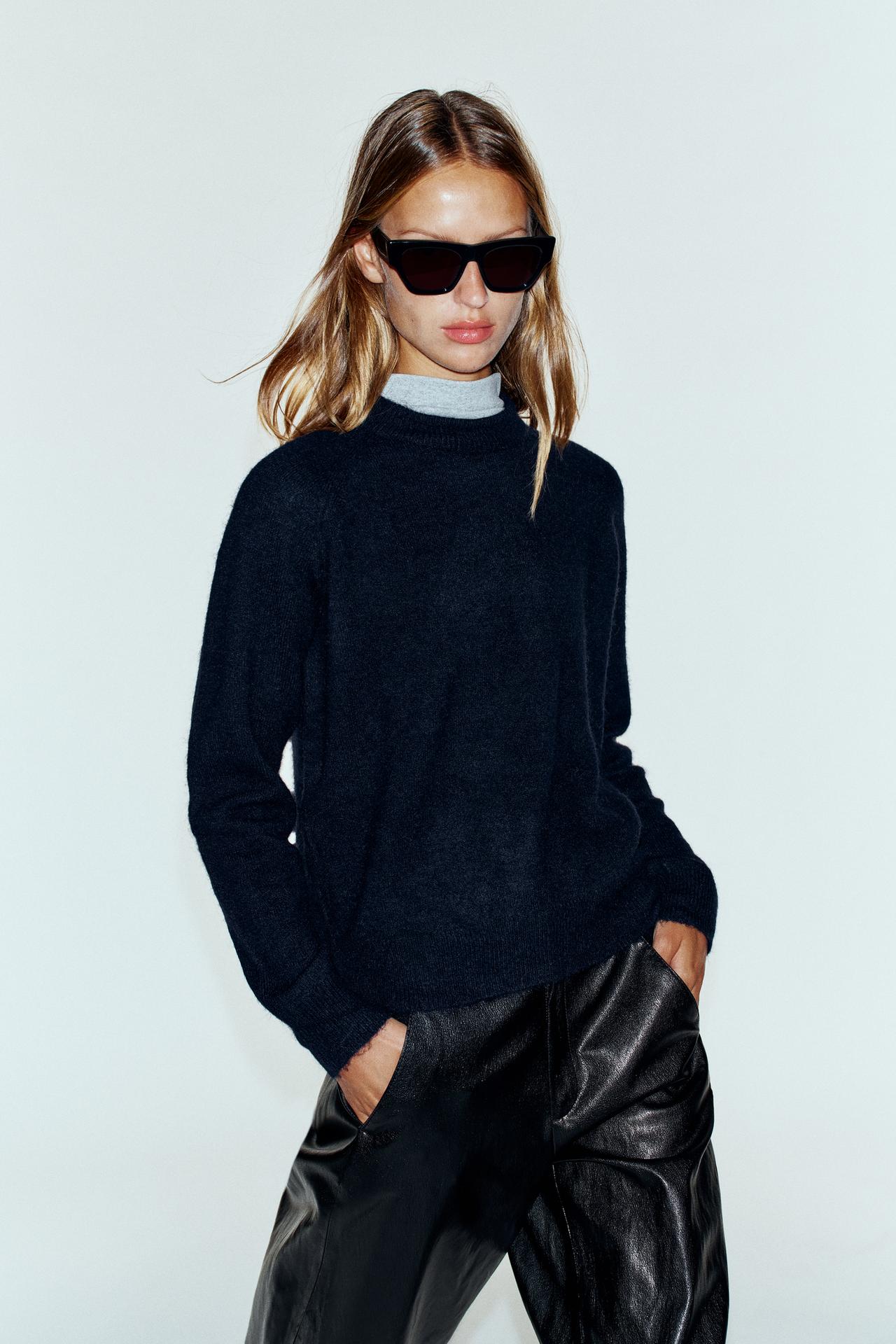 WOOL AND ALPACA SWEATER — Navy blue