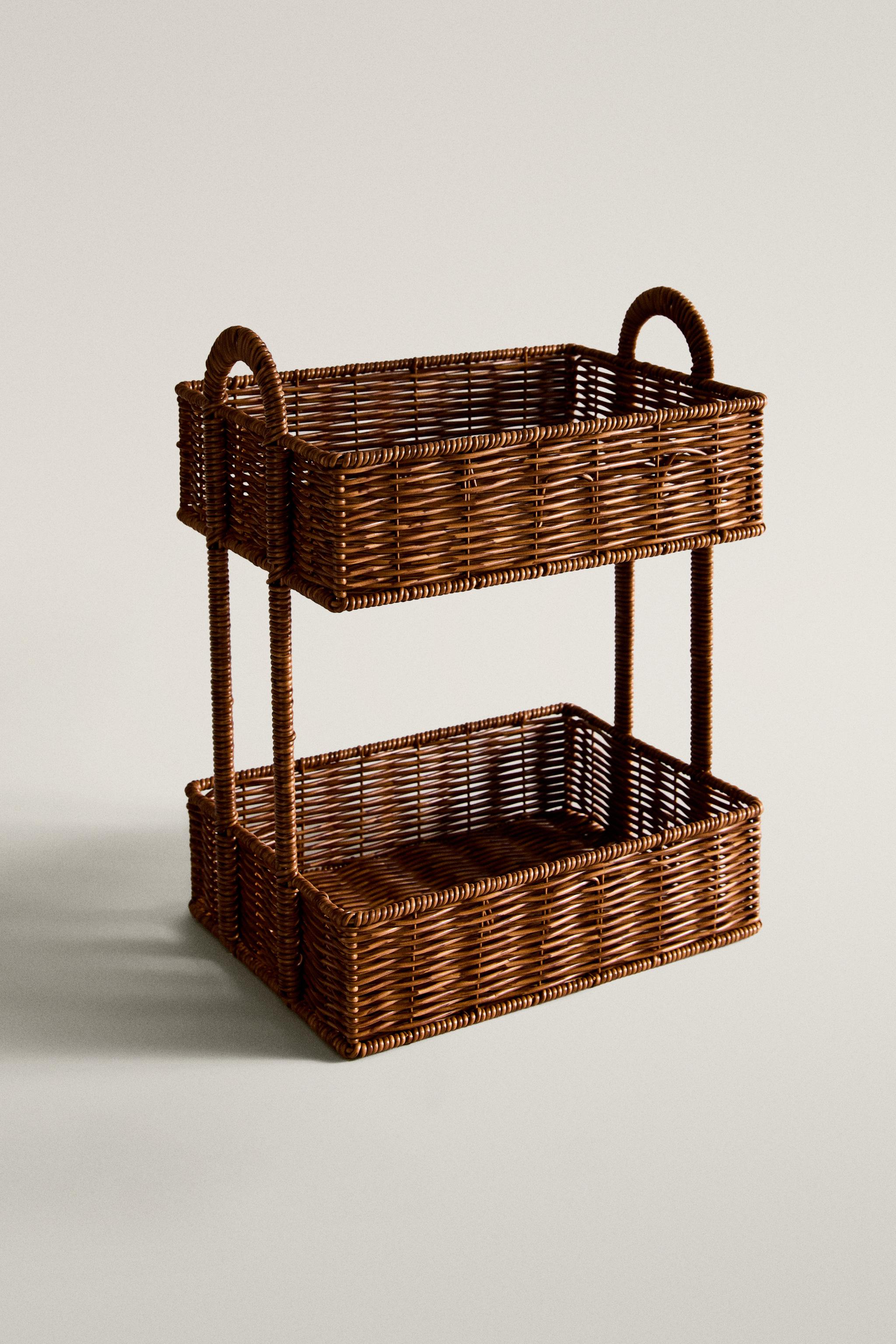 RECYCLED PLASTIC STORAGE UNIT