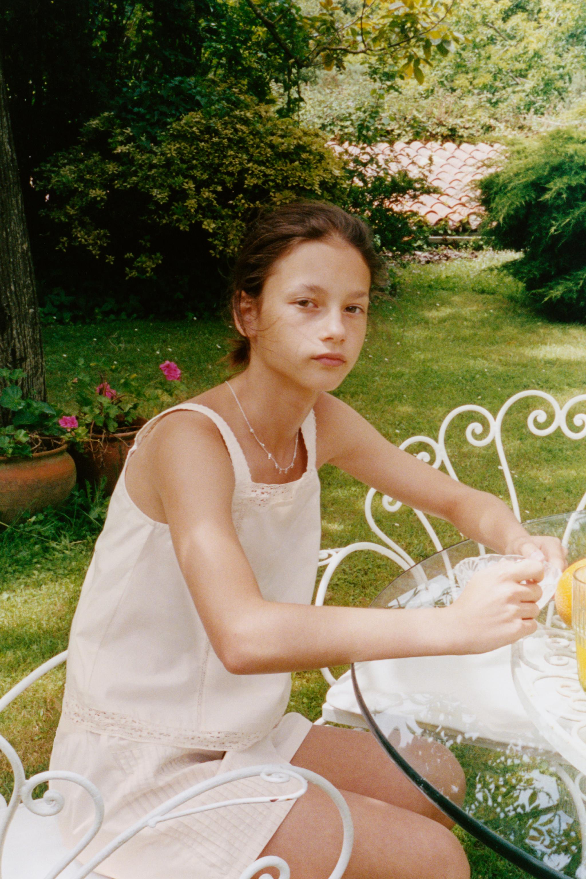 6-14 YEARS/ LACE STRAP PYJAMAS — Ecru