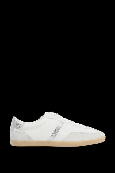 ZAPATILLAS DEPORTIVAS - Blanco de Zara - Imagen 0
