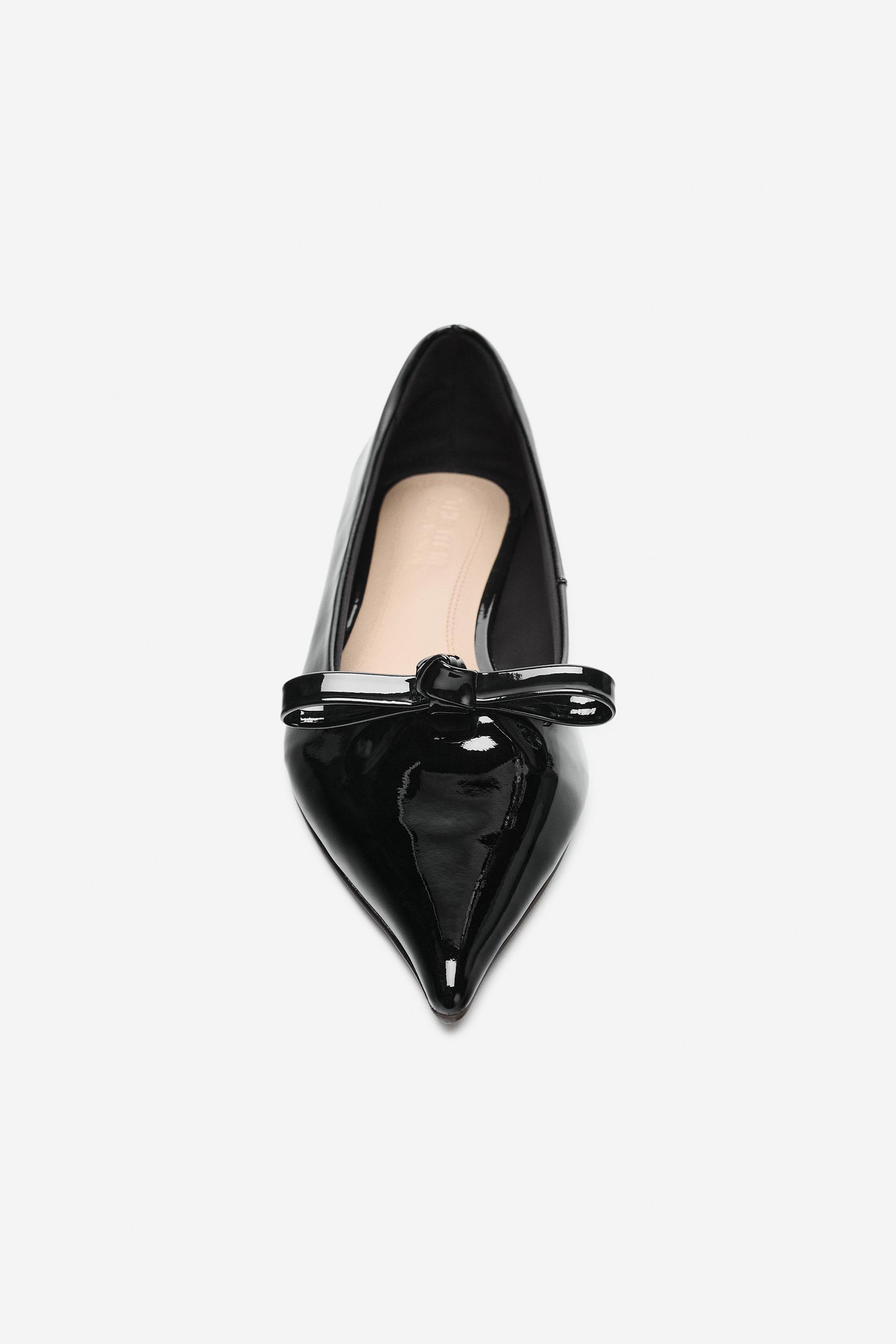 リボン付きブラックレザーフラットシューズ レザーリボンフラットシューズ - ブラック | ZARA Japan / 日本