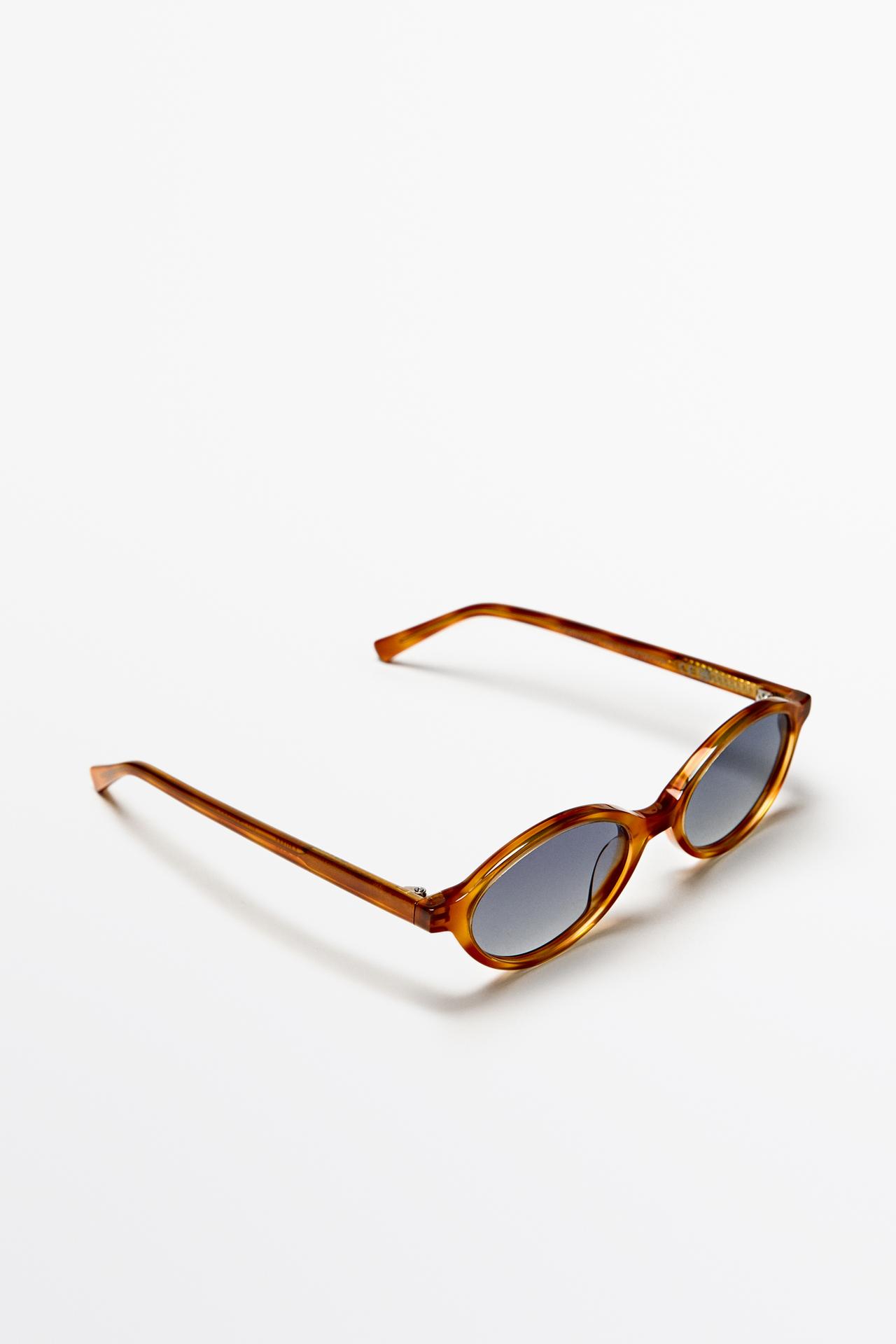 Oval sunglasses — Caramel