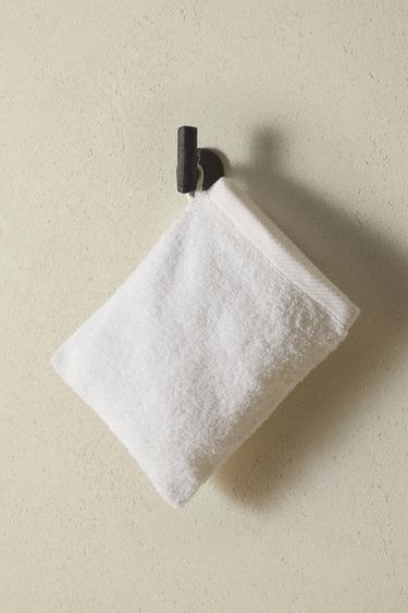 MANOPLA BAÑO ALGODÓN RIZO - Blanco de Zara