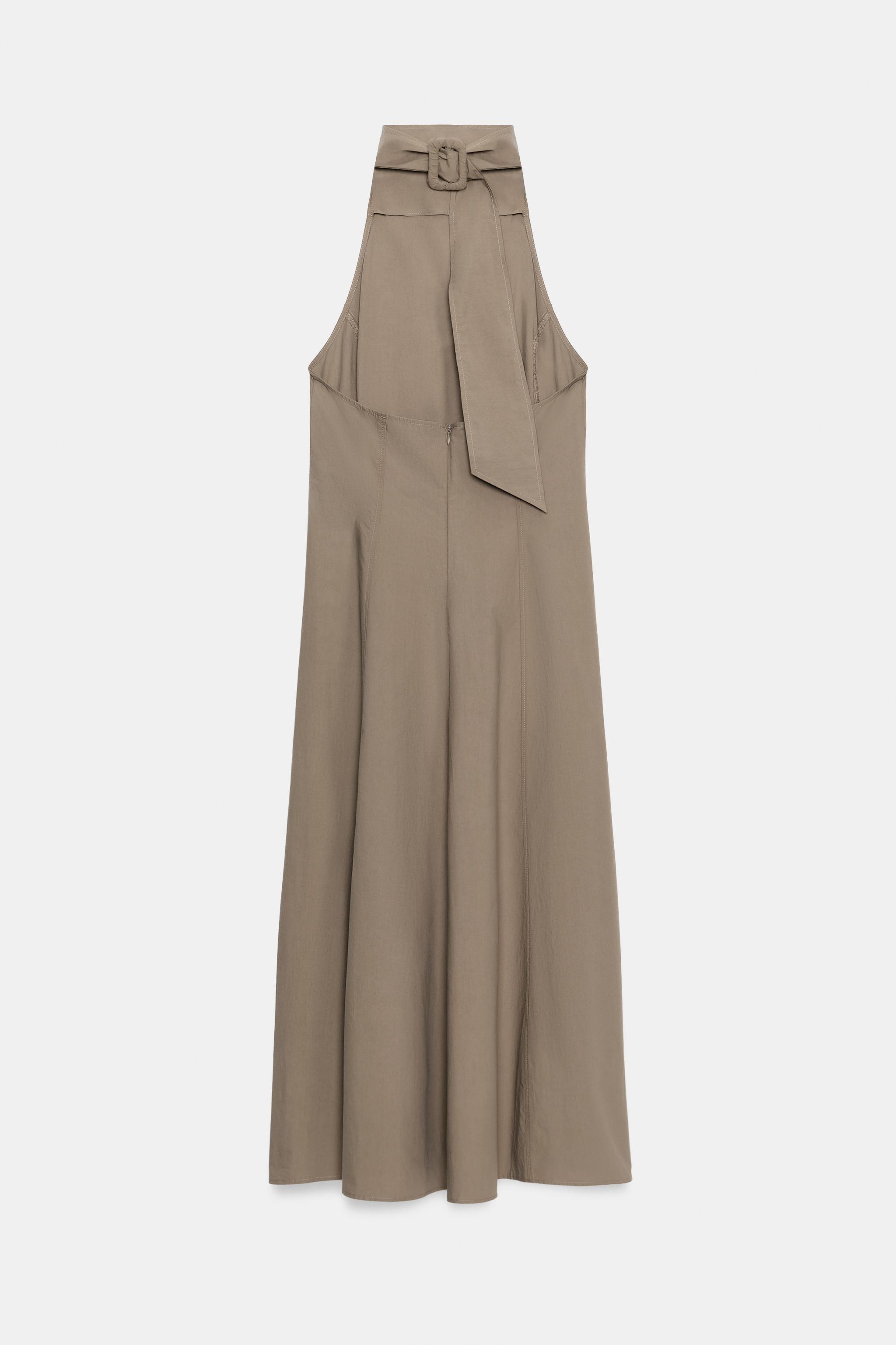 ROBE MI-LONGUE HALTER À BOUCLE