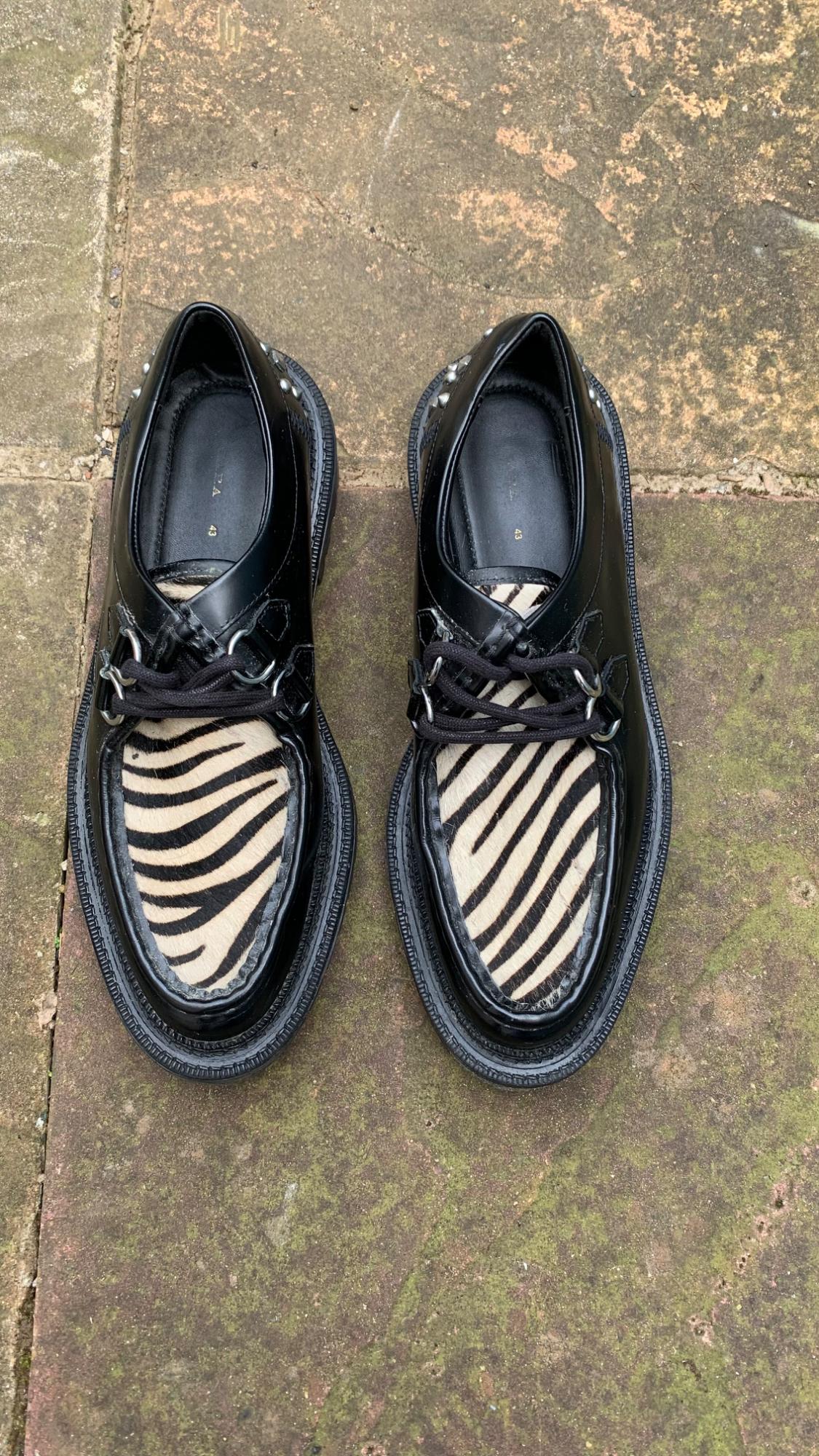 ANIMAL PRINT LOAFERS