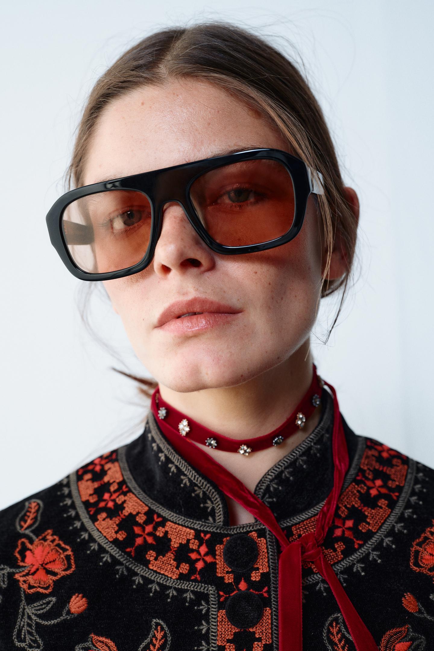 Женское колье Zara Velvet Rhinestone, цвет: Тёмный красный