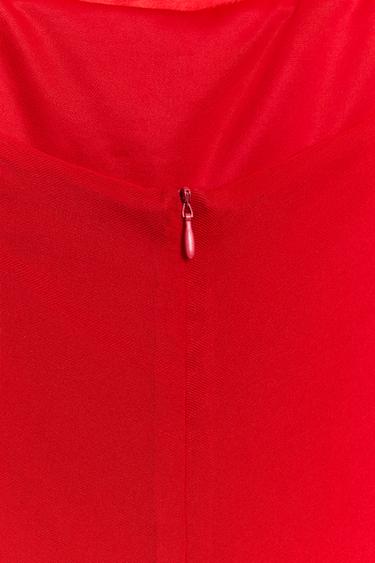 ROBE HALTER BIMATIÈRE À VOLUME - Rouge vif de Zara - Image 7