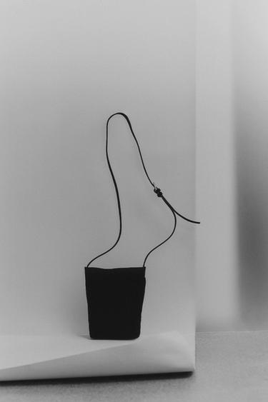 LEATHER CROSSBODY BAG - Black by Zara